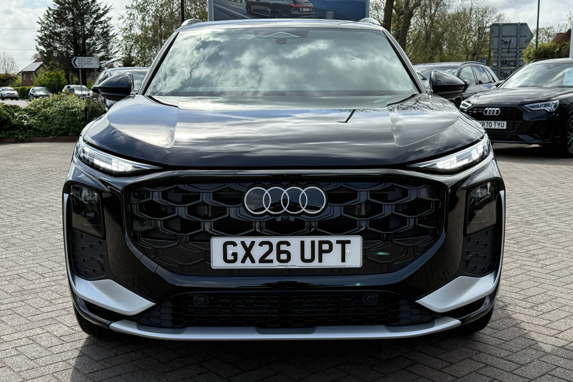 Audi Q3 thumbnail image number 29