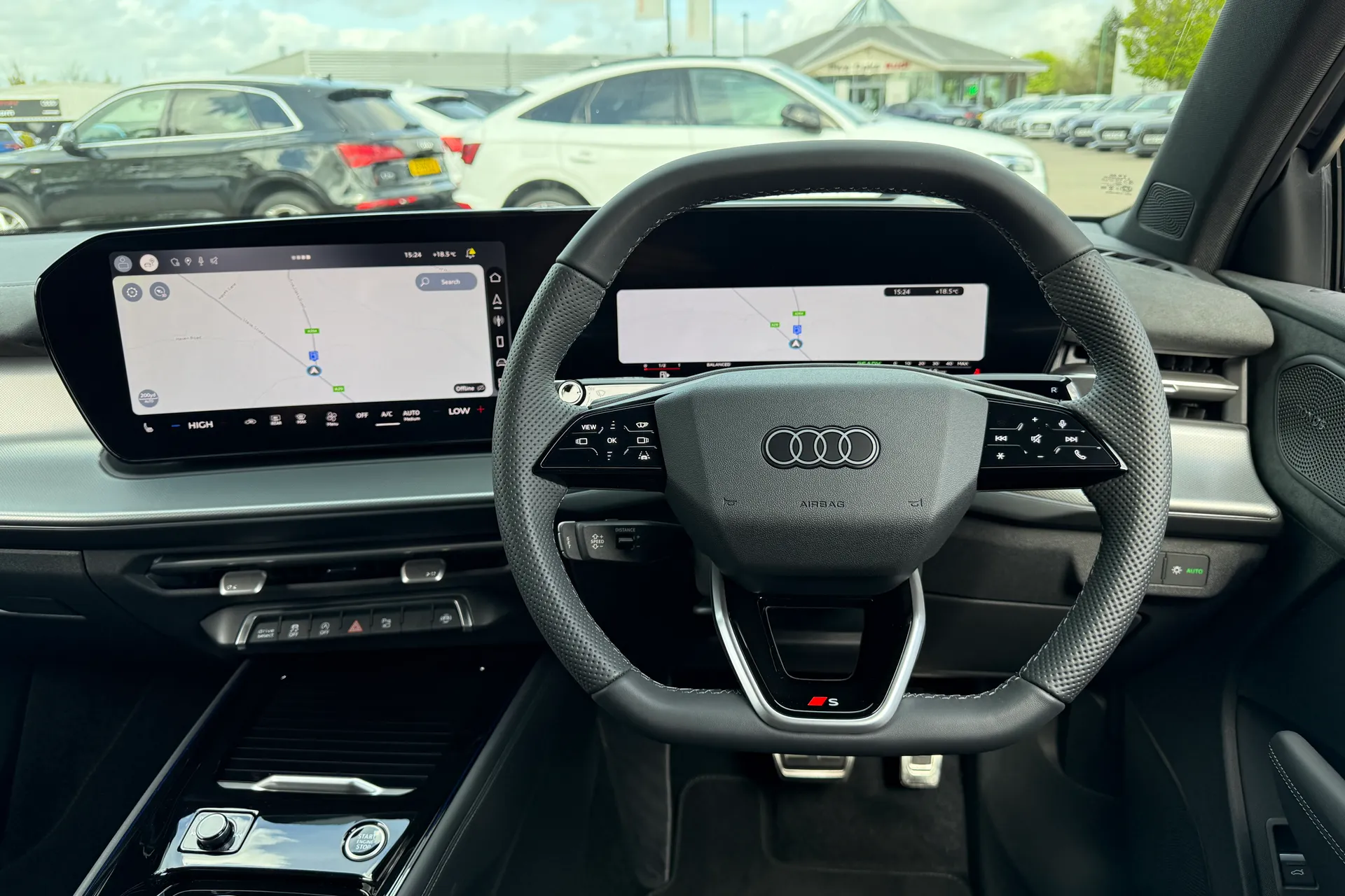 Audi Q3 thumbnail image number 6