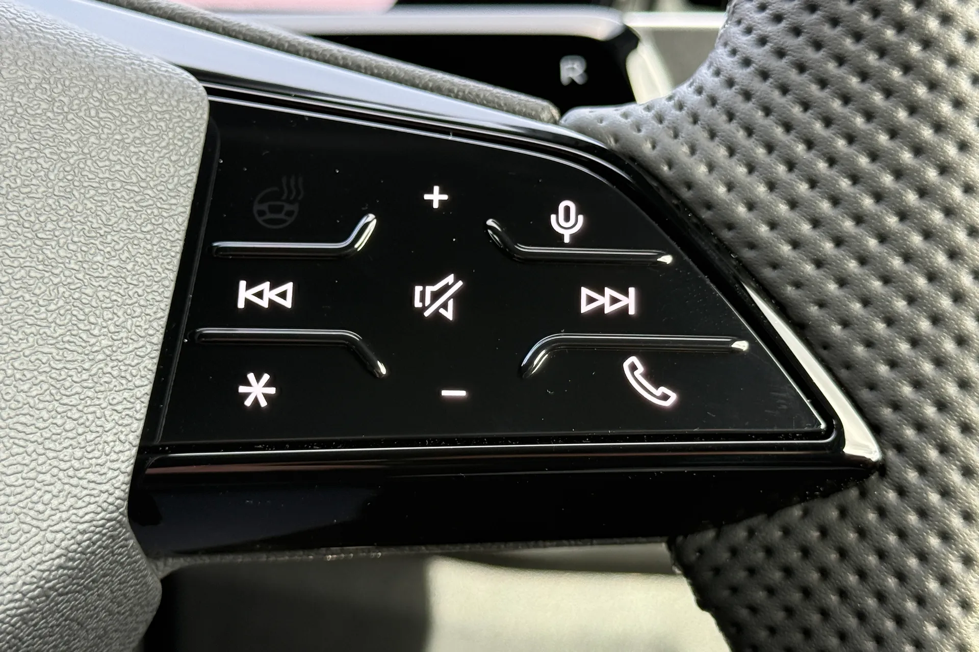 Audi Q3 thumbnail image number 26