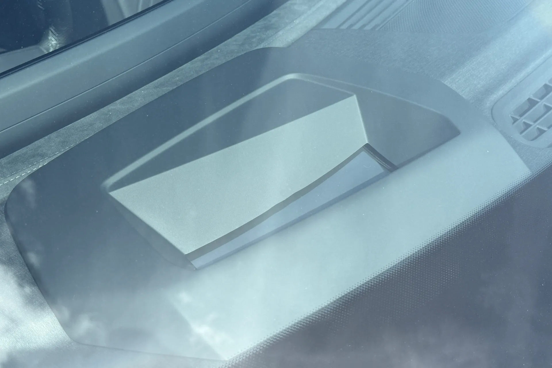 Audi Q3 thumbnail image number 8