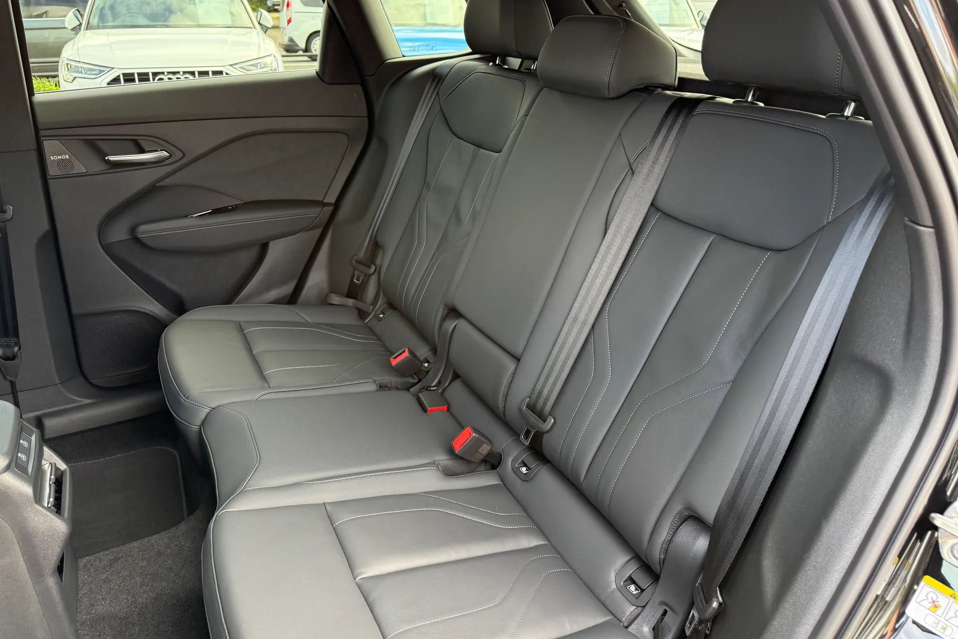 Audi Q3 thumbnail image number 47