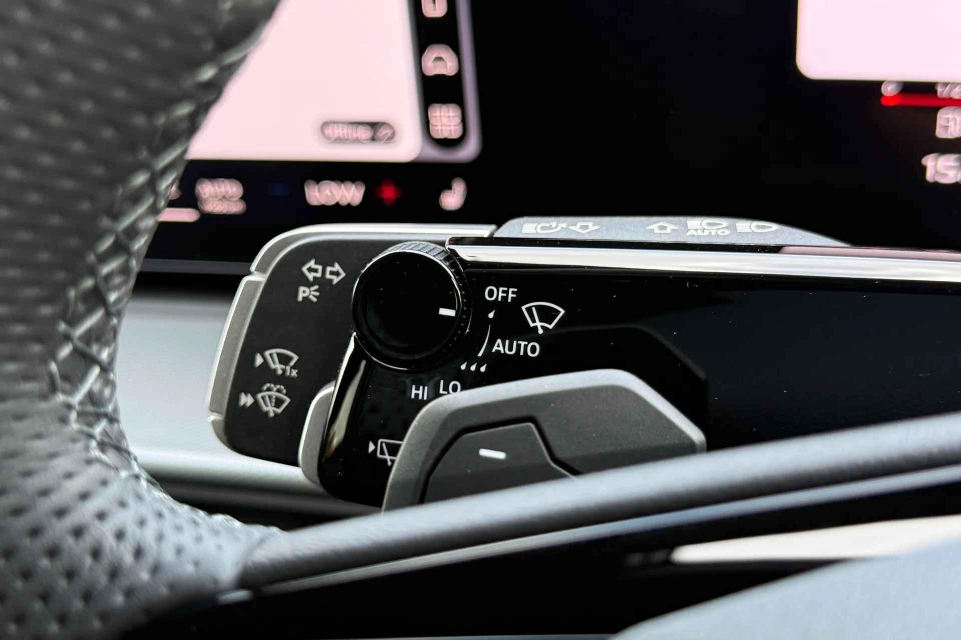 Audi Q3 thumbnail image number 23