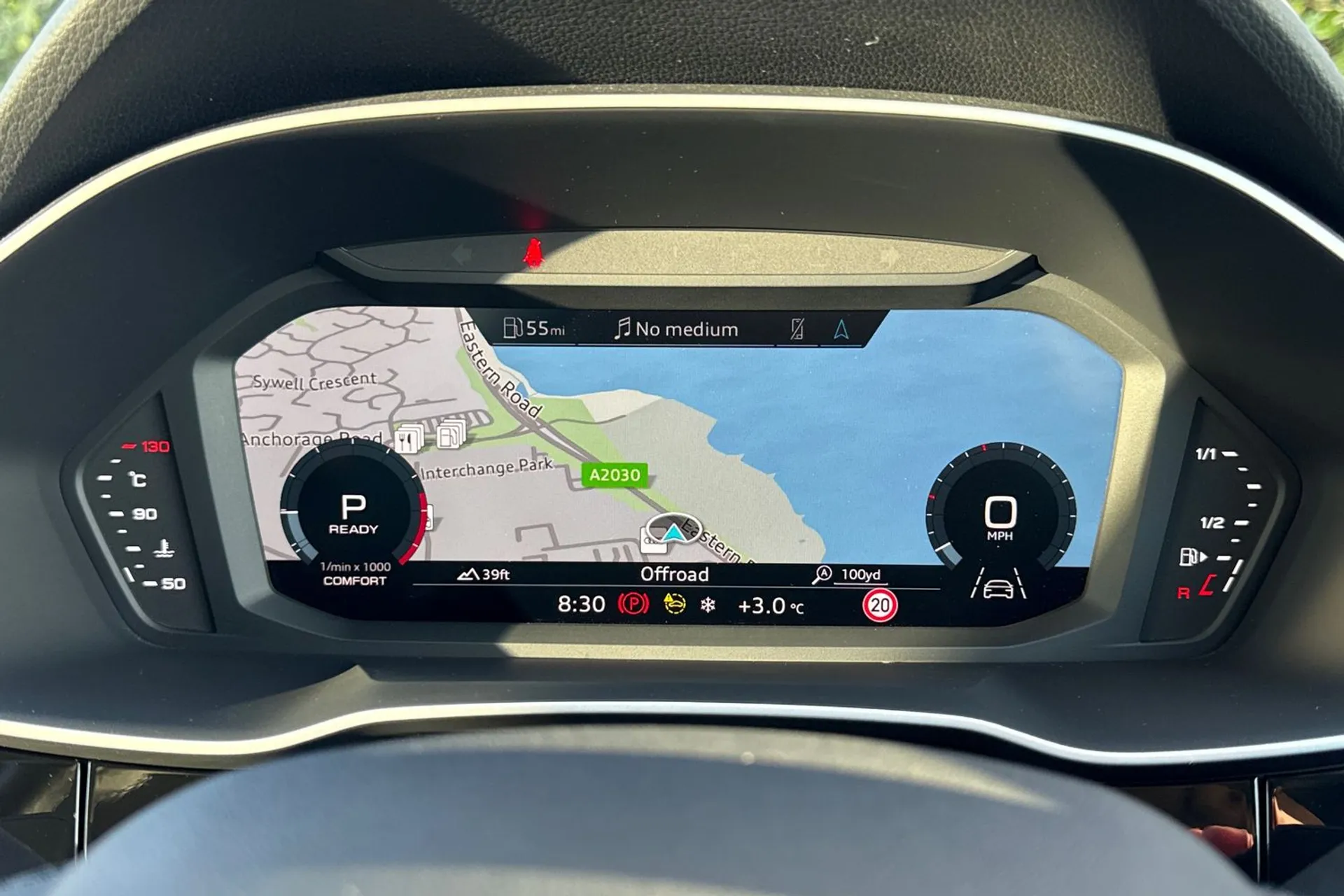 Audi Q3 thumbnail image number 6