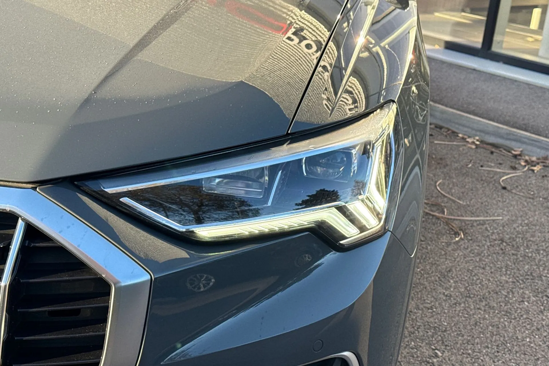 Audi Q3 thumbnail image number 7