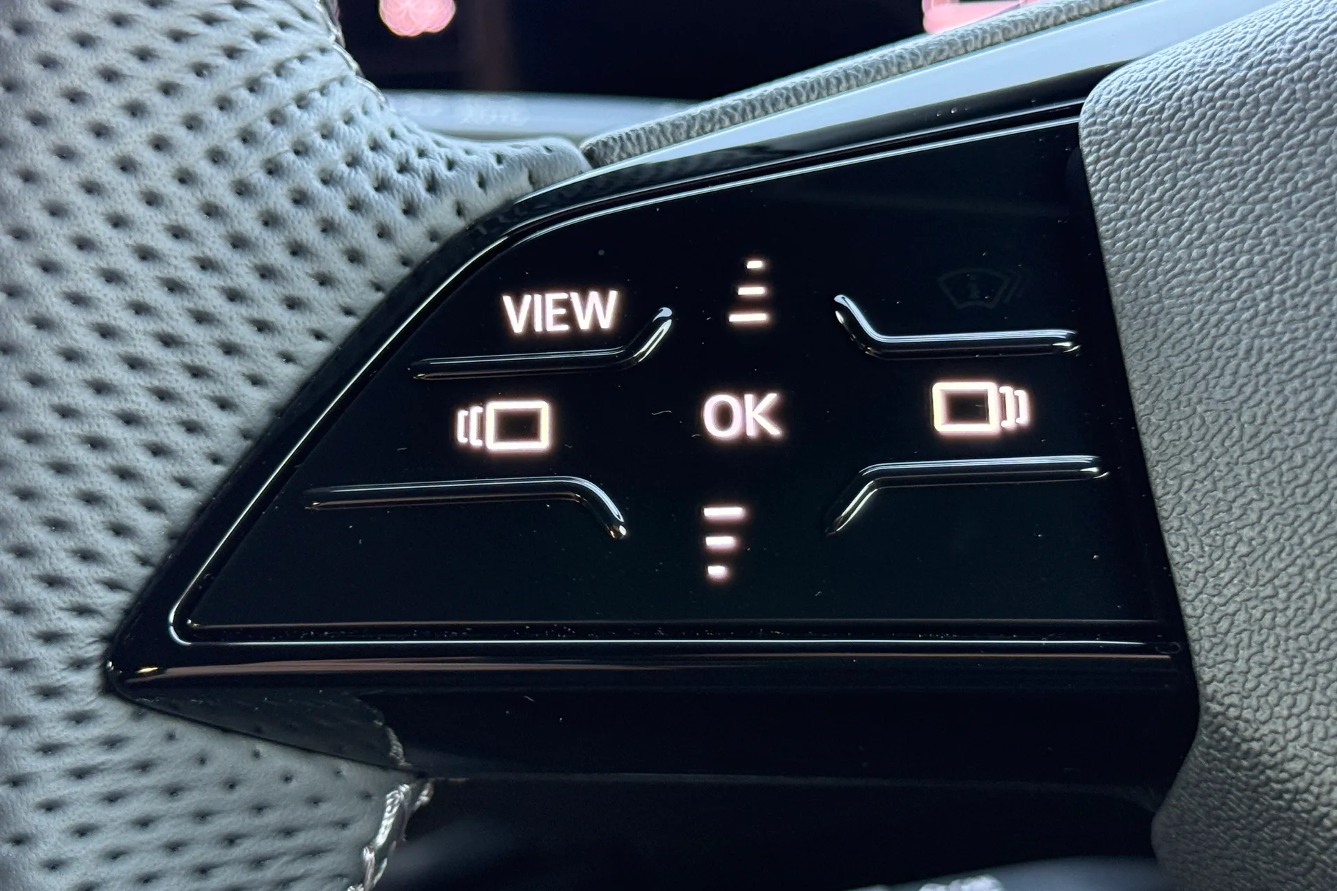 Audi A5 thumbnail image number 21