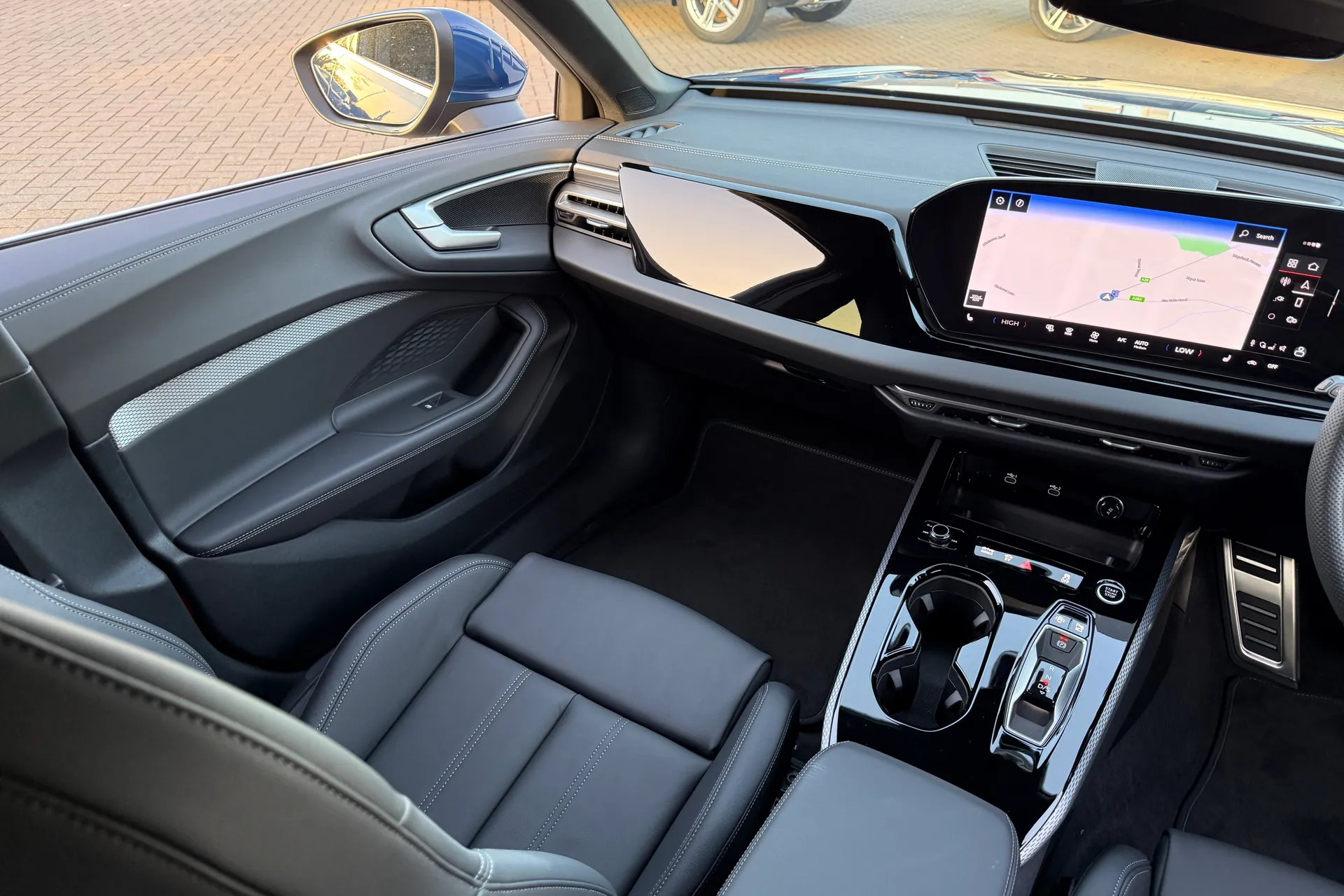 Audi A5 thumbnail image number 40
