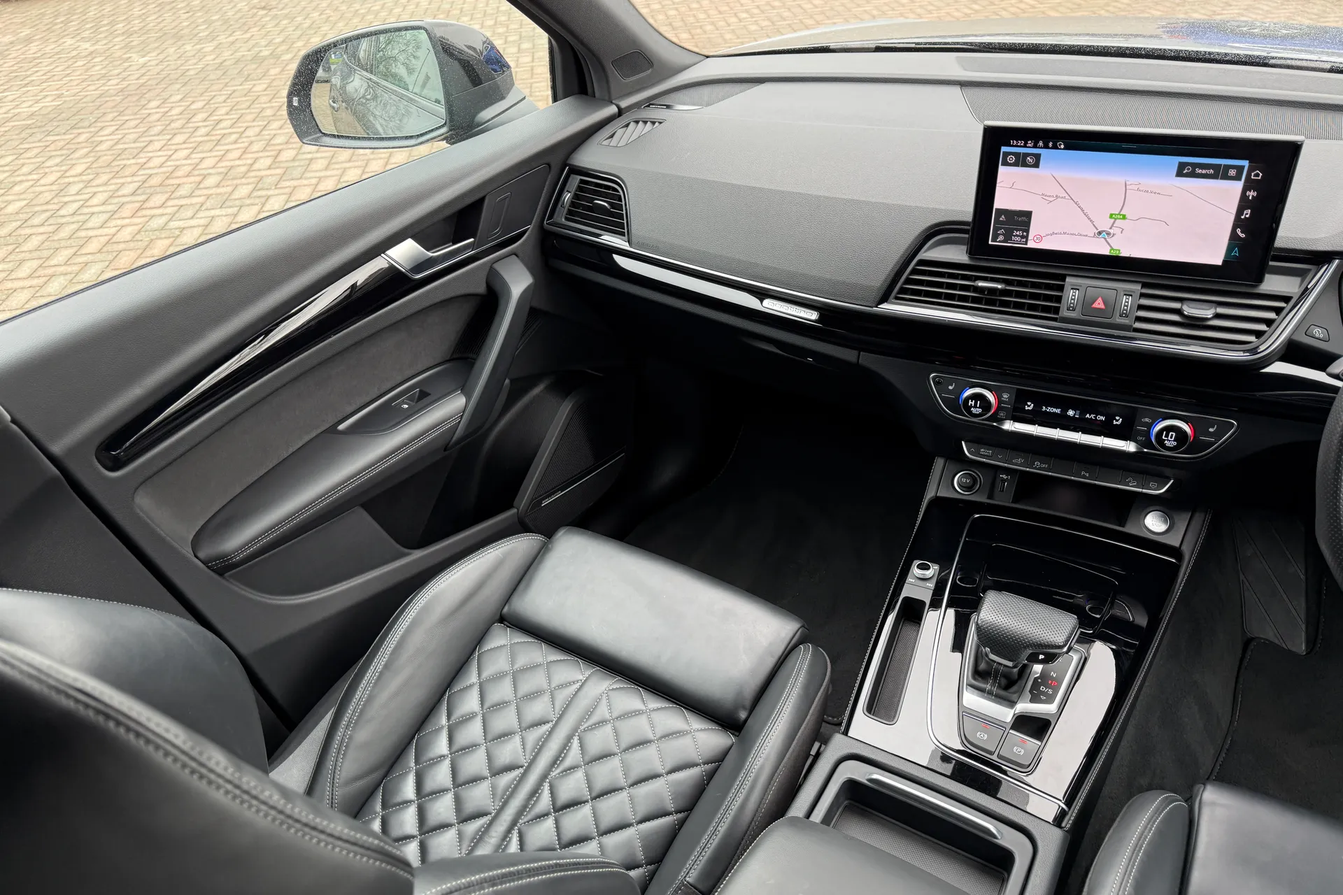 Audi Q5 thumbnail image number 39