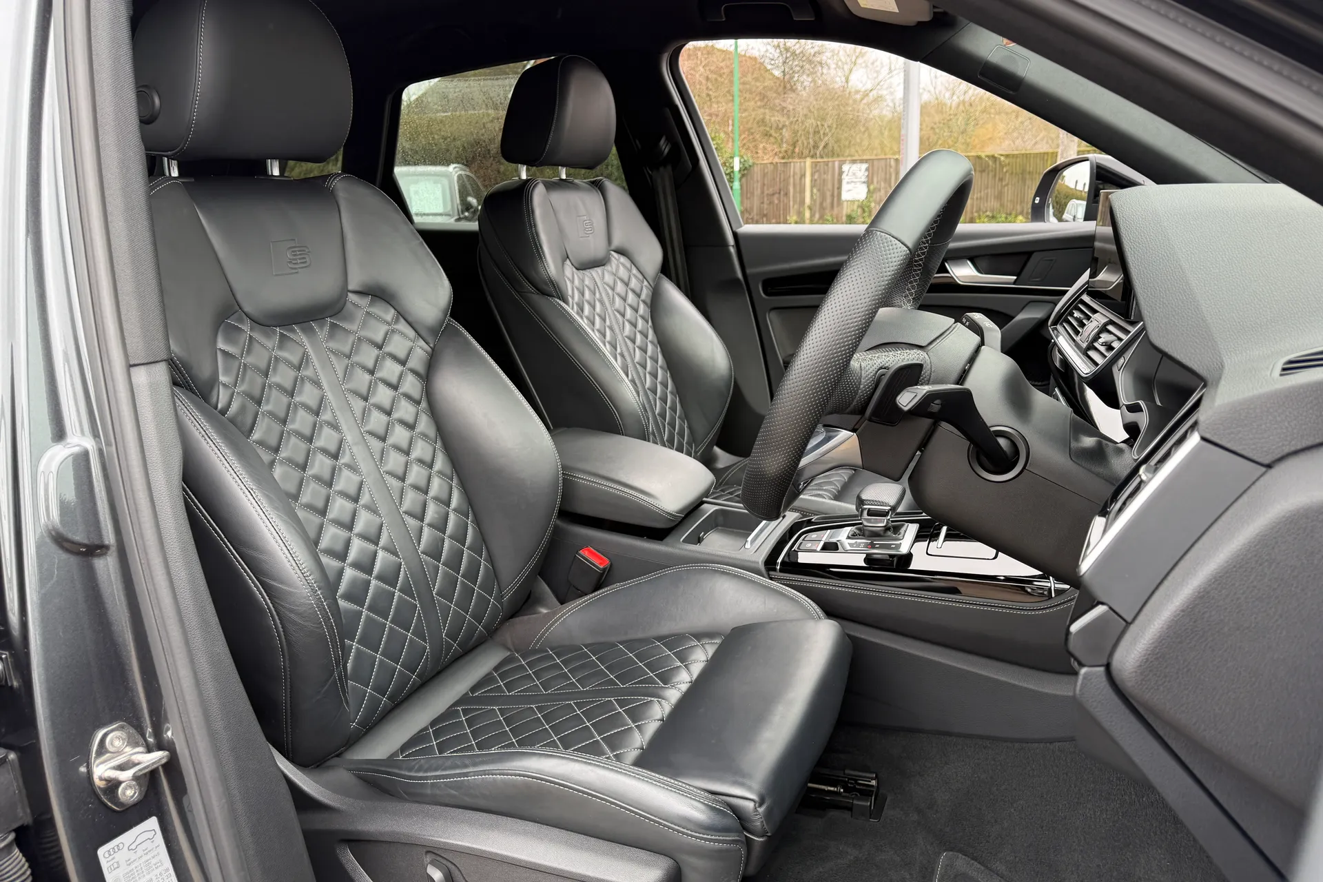 Audi Q5 thumbnail image number 26