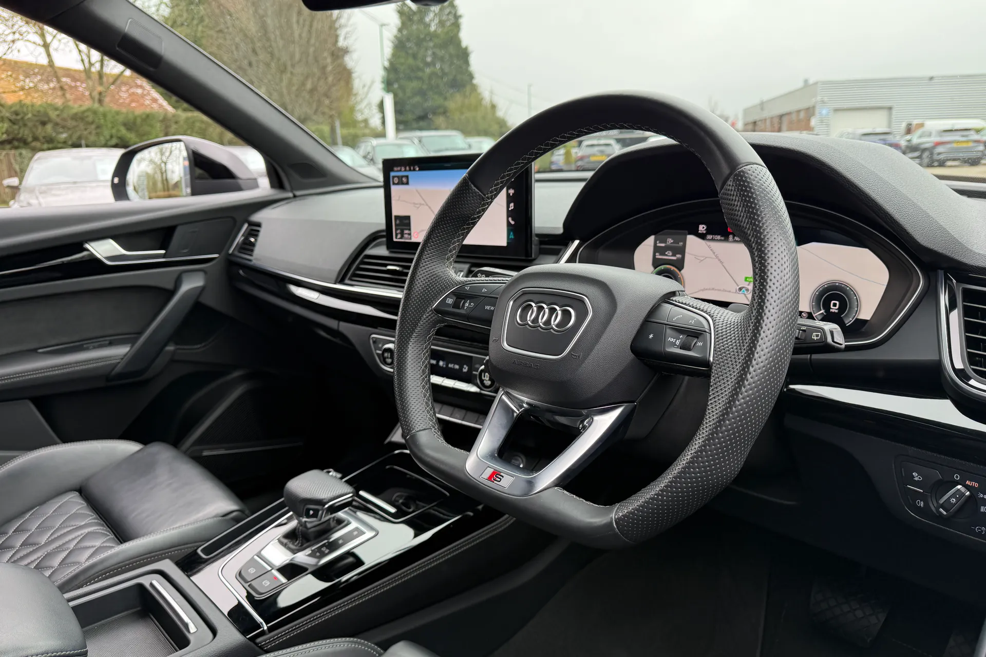 Audi Q5 thumbnail image number 27