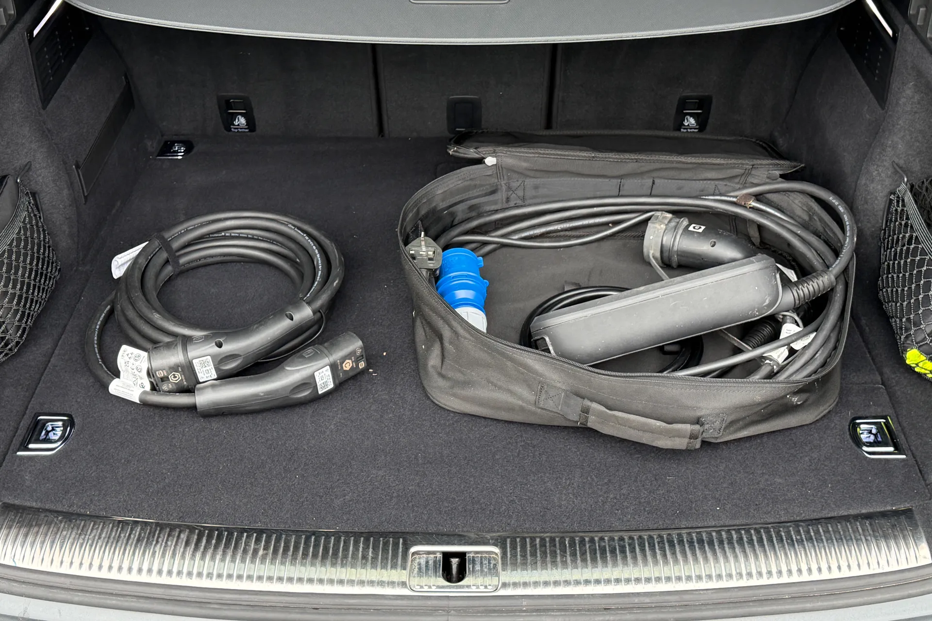 Audi Q5 thumbnail image number 35