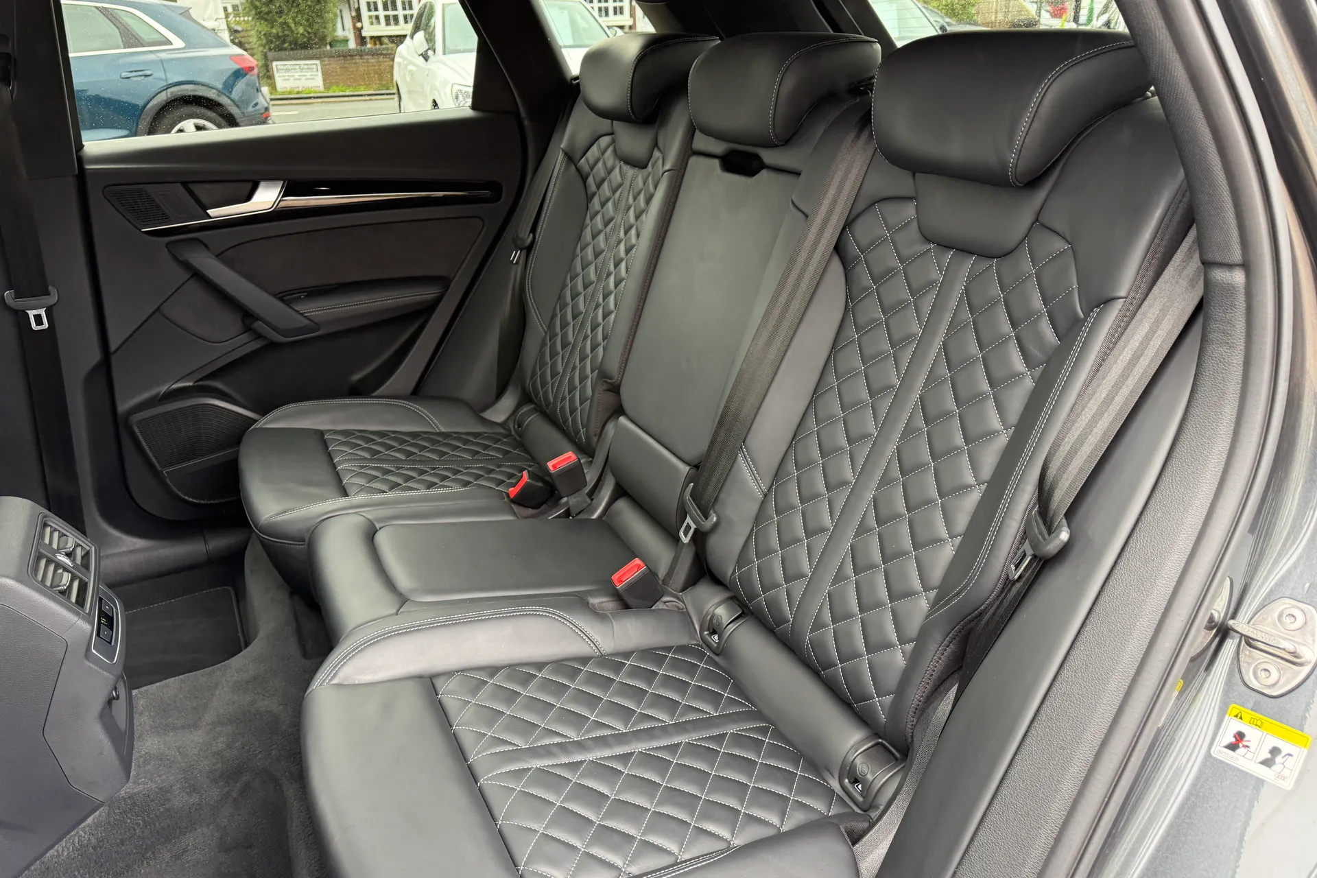 Audi Q5 thumbnail image number 43