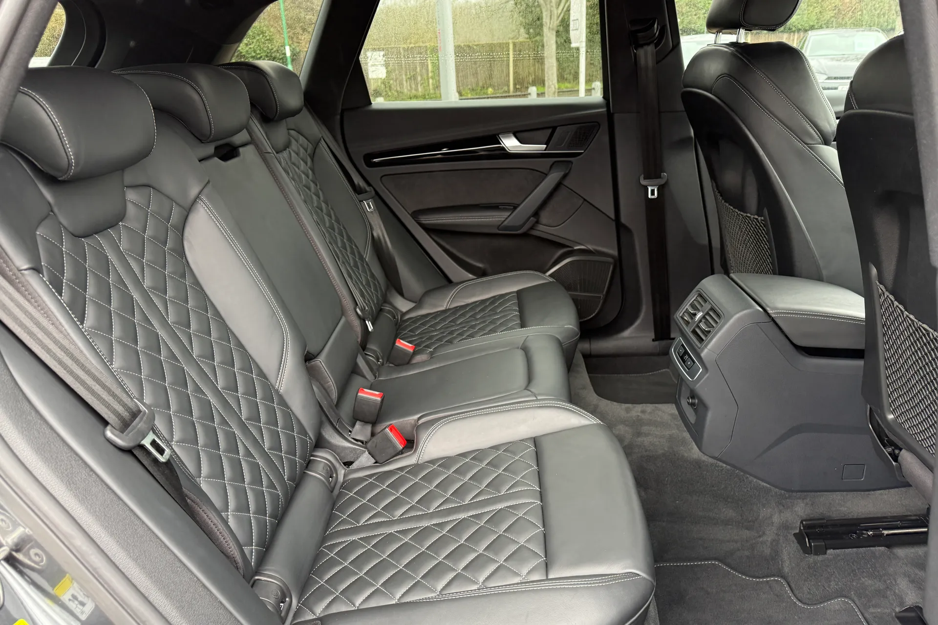 Audi Q5 thumbnail image number 45