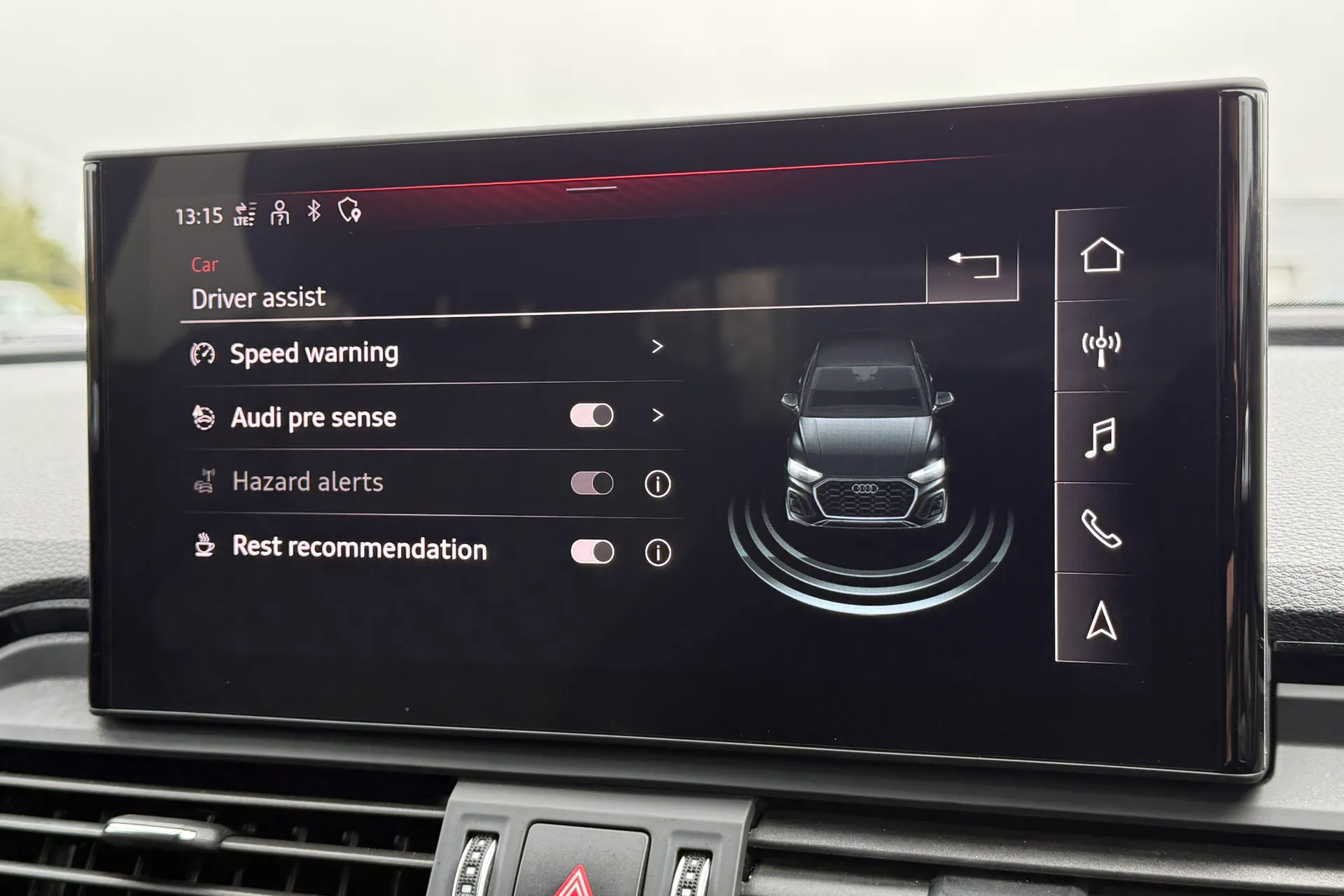 Audi Q5 thumbnail image number 10