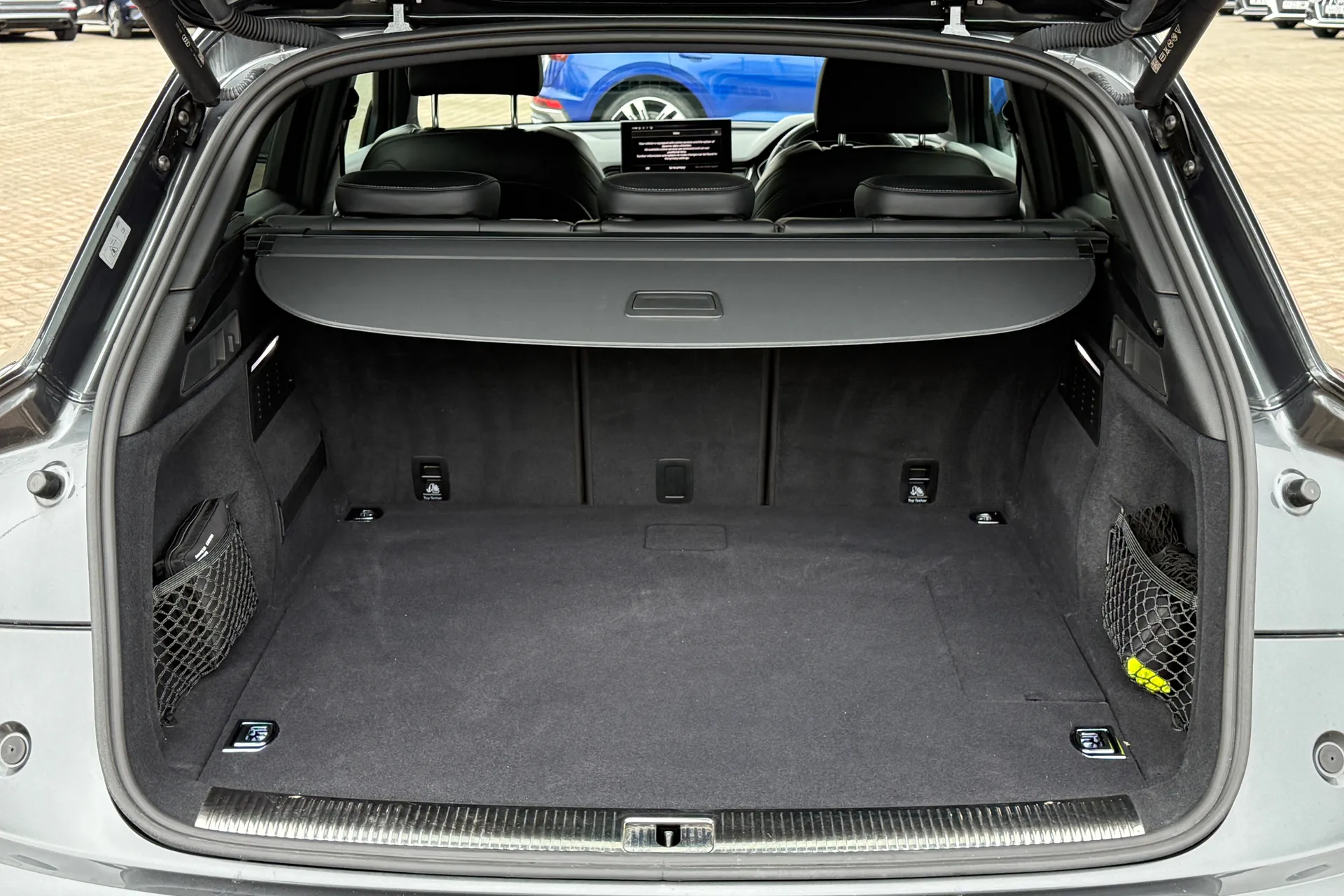 Audi Q5 thumbnail image number 34