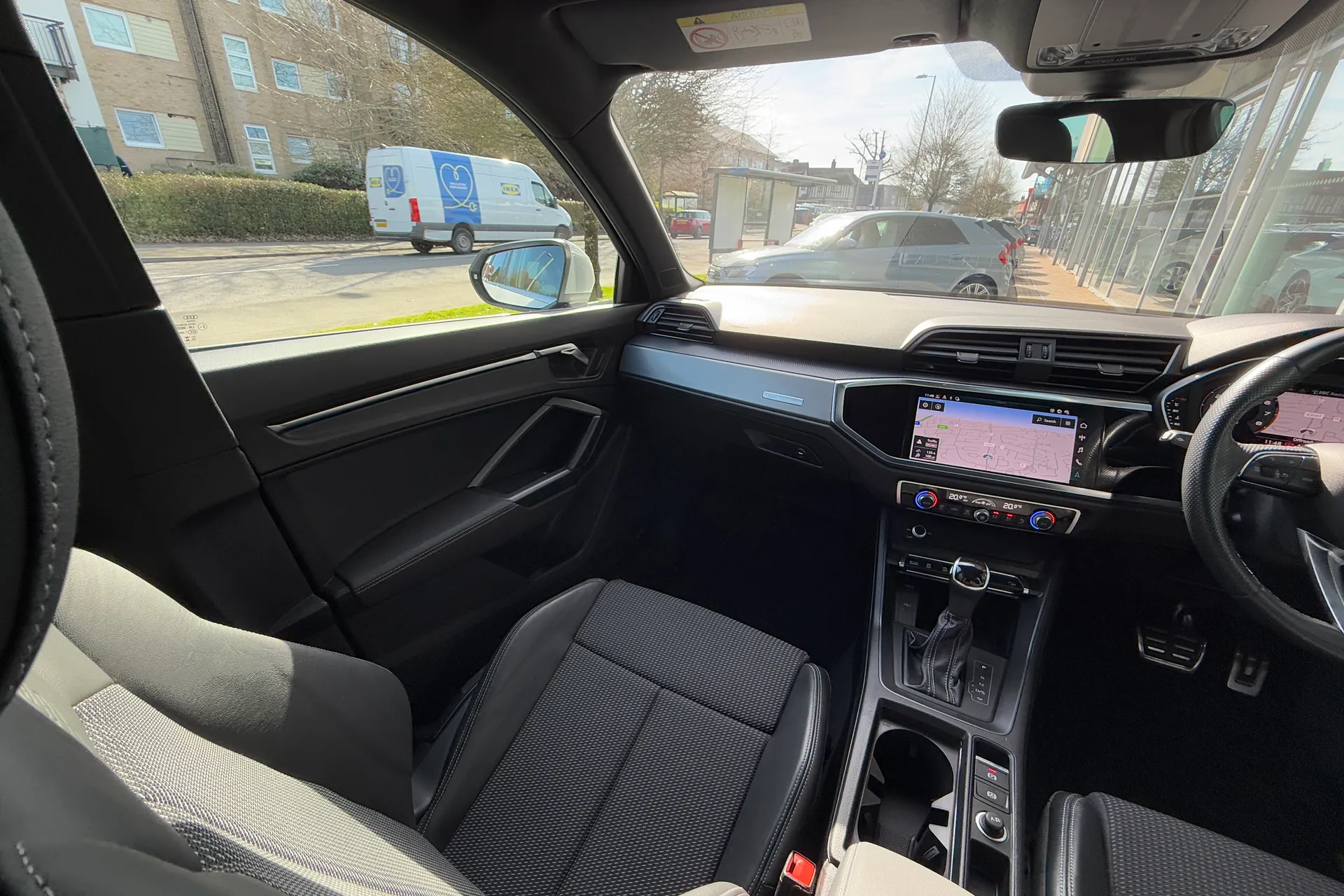 Audi Q3 thumbnail image number 41