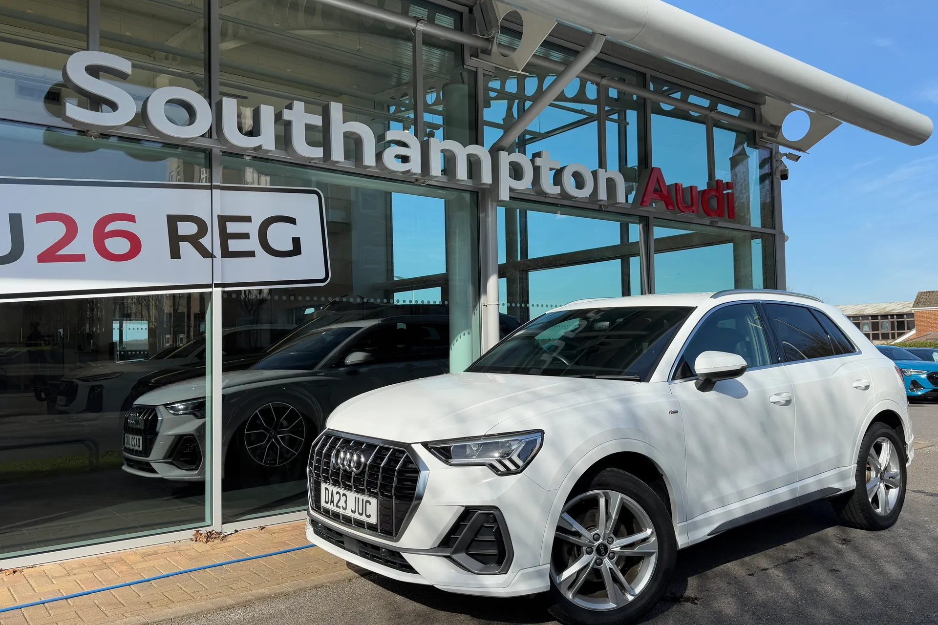 Audi Q3 thumbnail image number 53