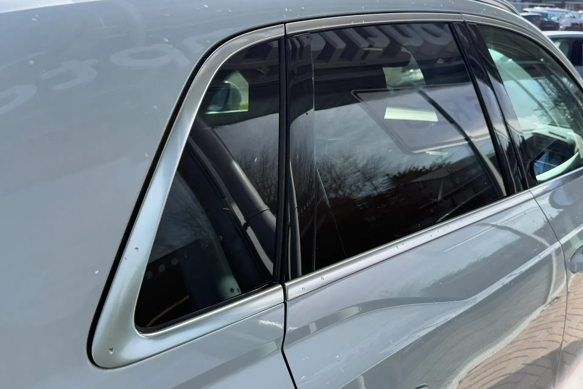 Audi Q3 thumbnail image number 34