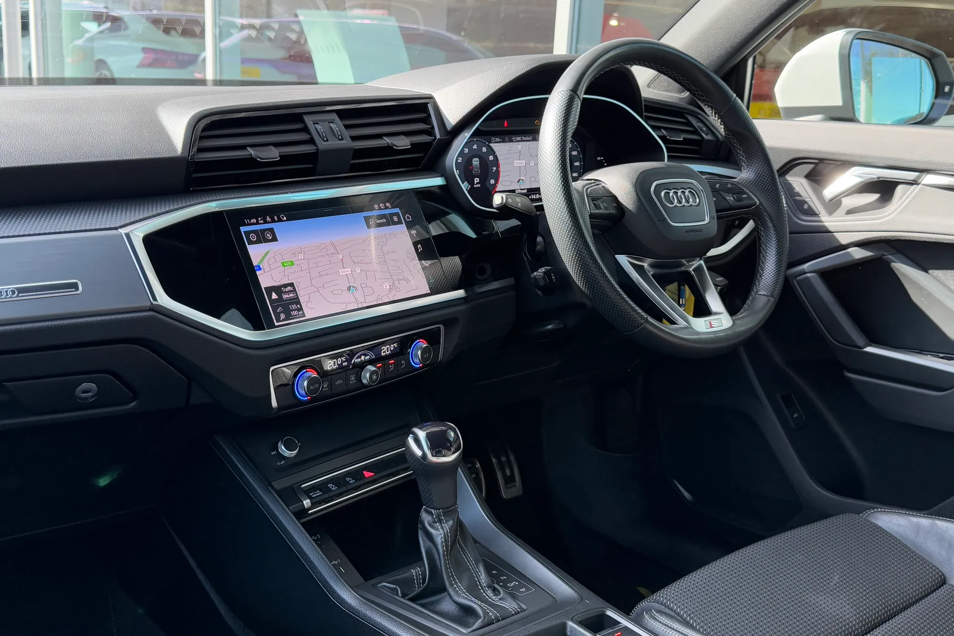 Audi Q3 thumbnail image number 47