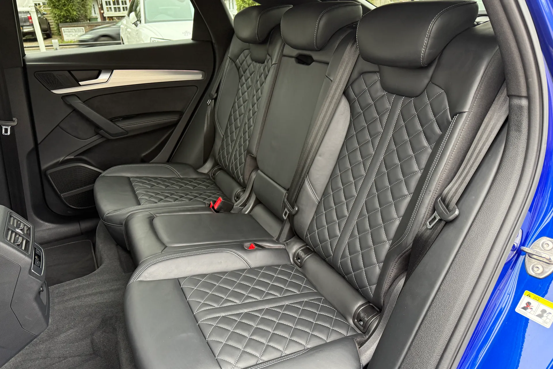 Audi Q5 thumbnail image number 44