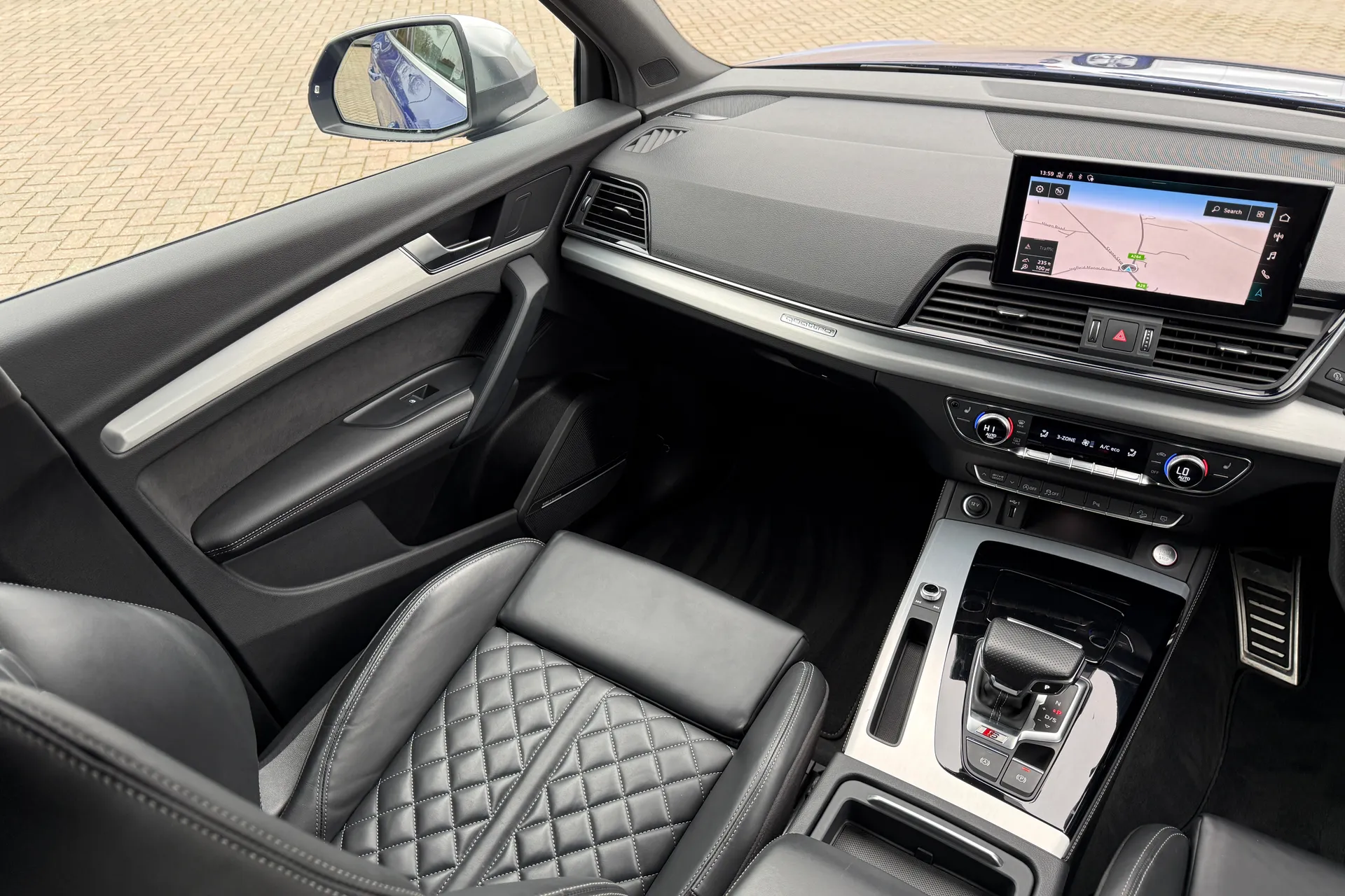 Audi Q5 thumbnail image number 40