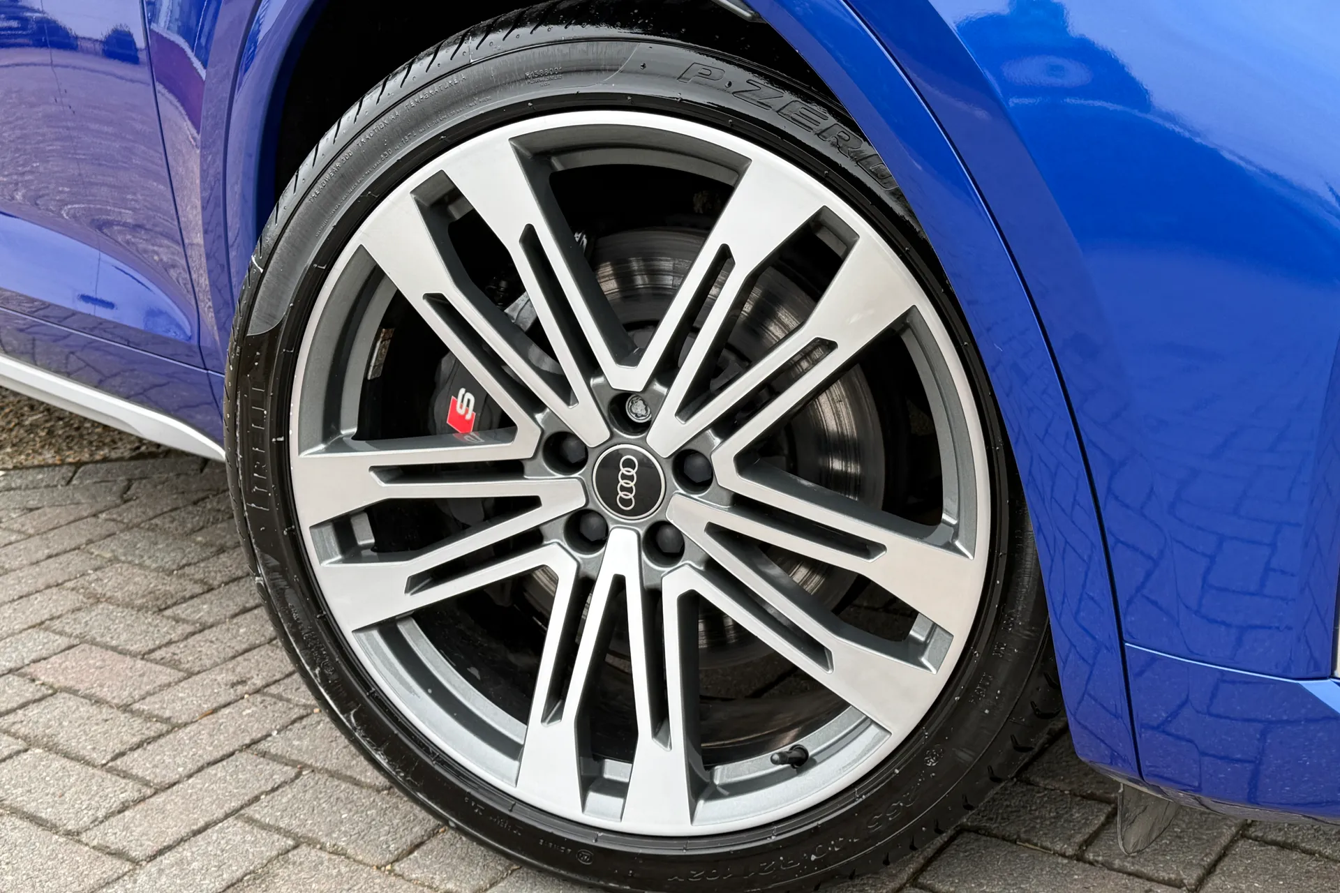 Audi Q5 thumbnail image number 7