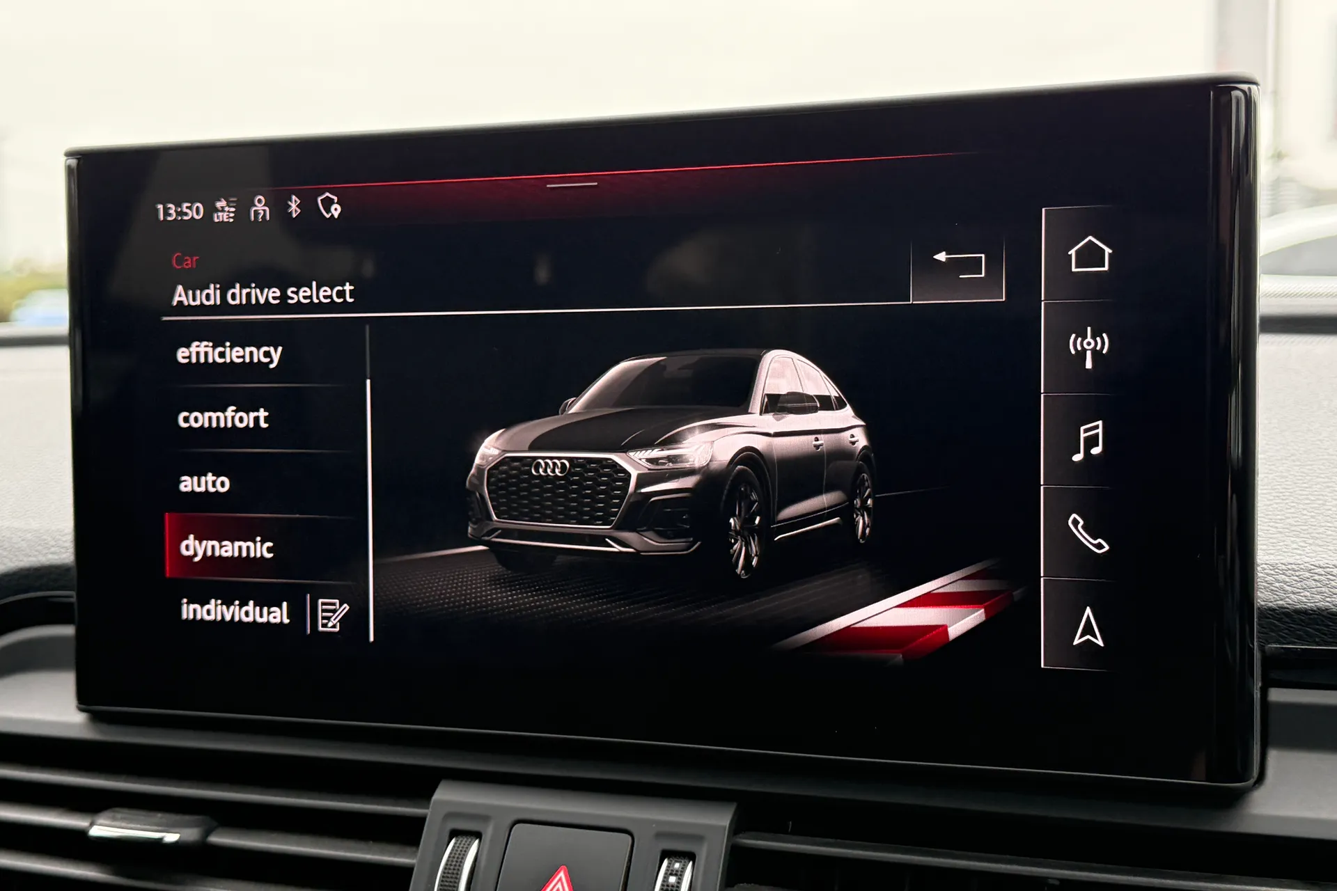 Audi Q5 thumbnail image number 9