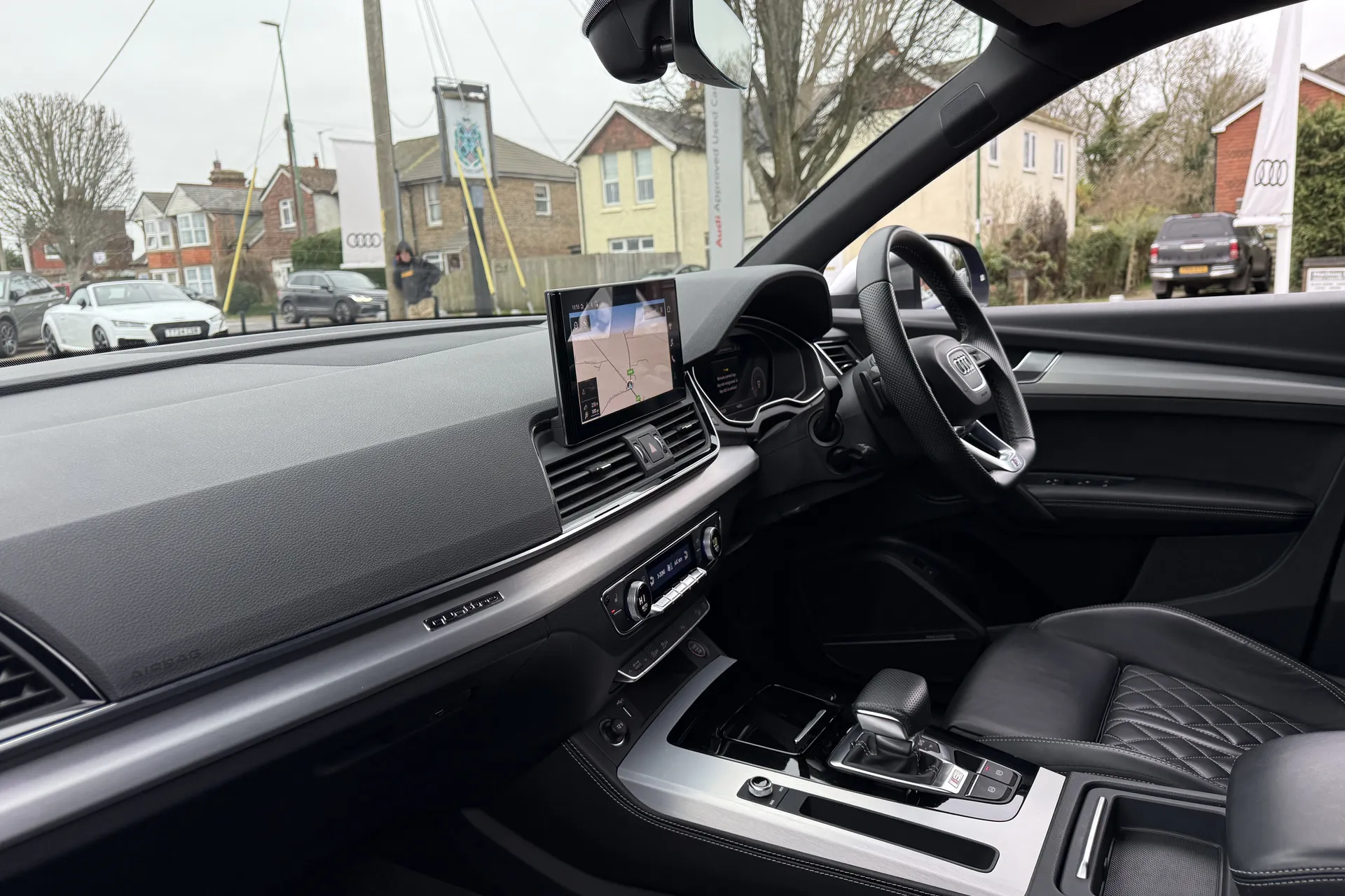 Audi Q5 thumbnail image number 30