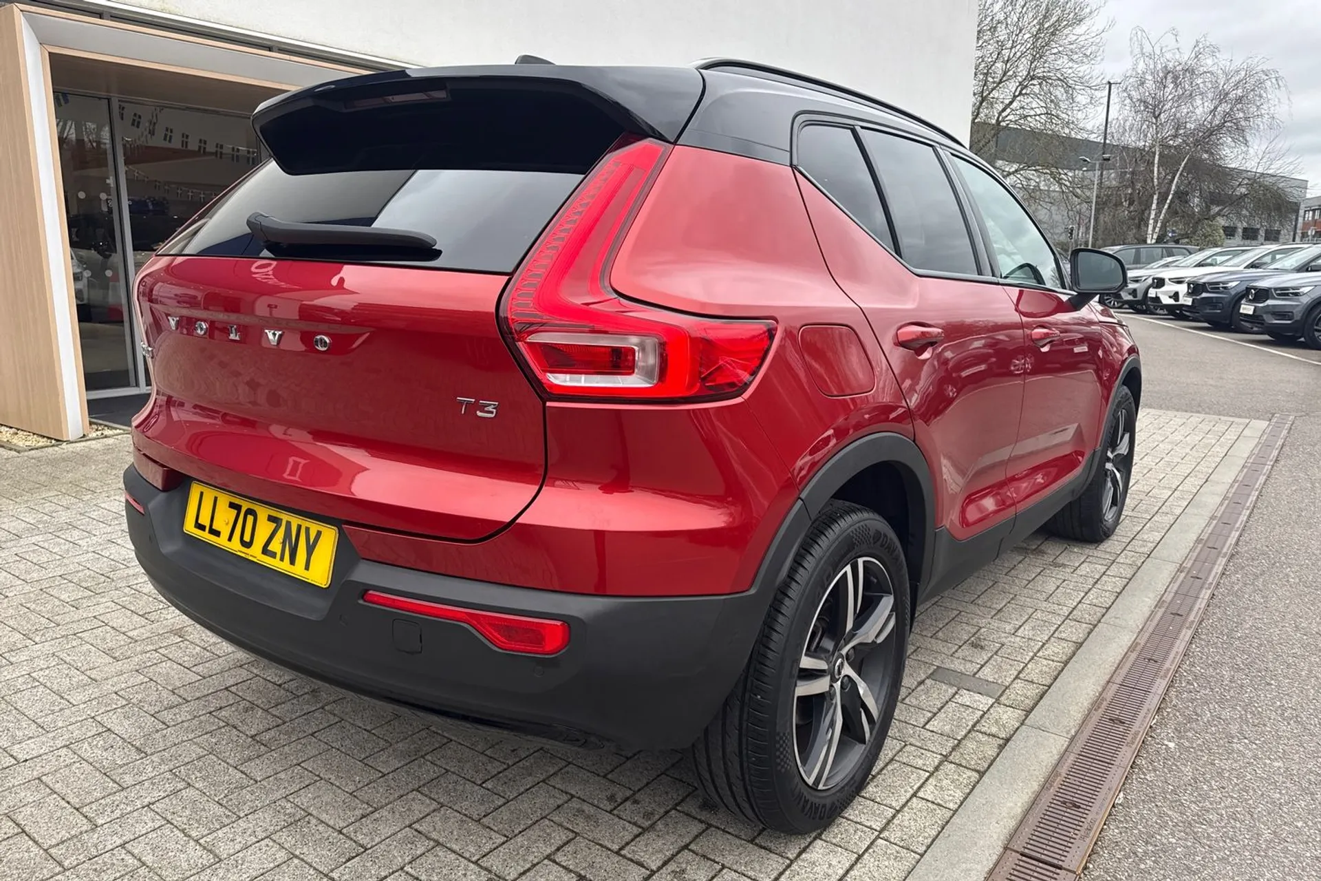 Volvo XC40 thumbnail image number 8