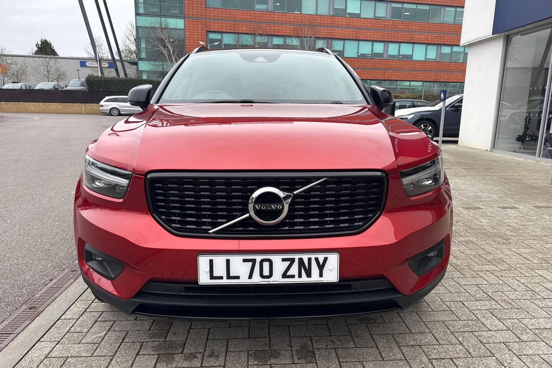 Volvo XC40 thumbnail image number 13