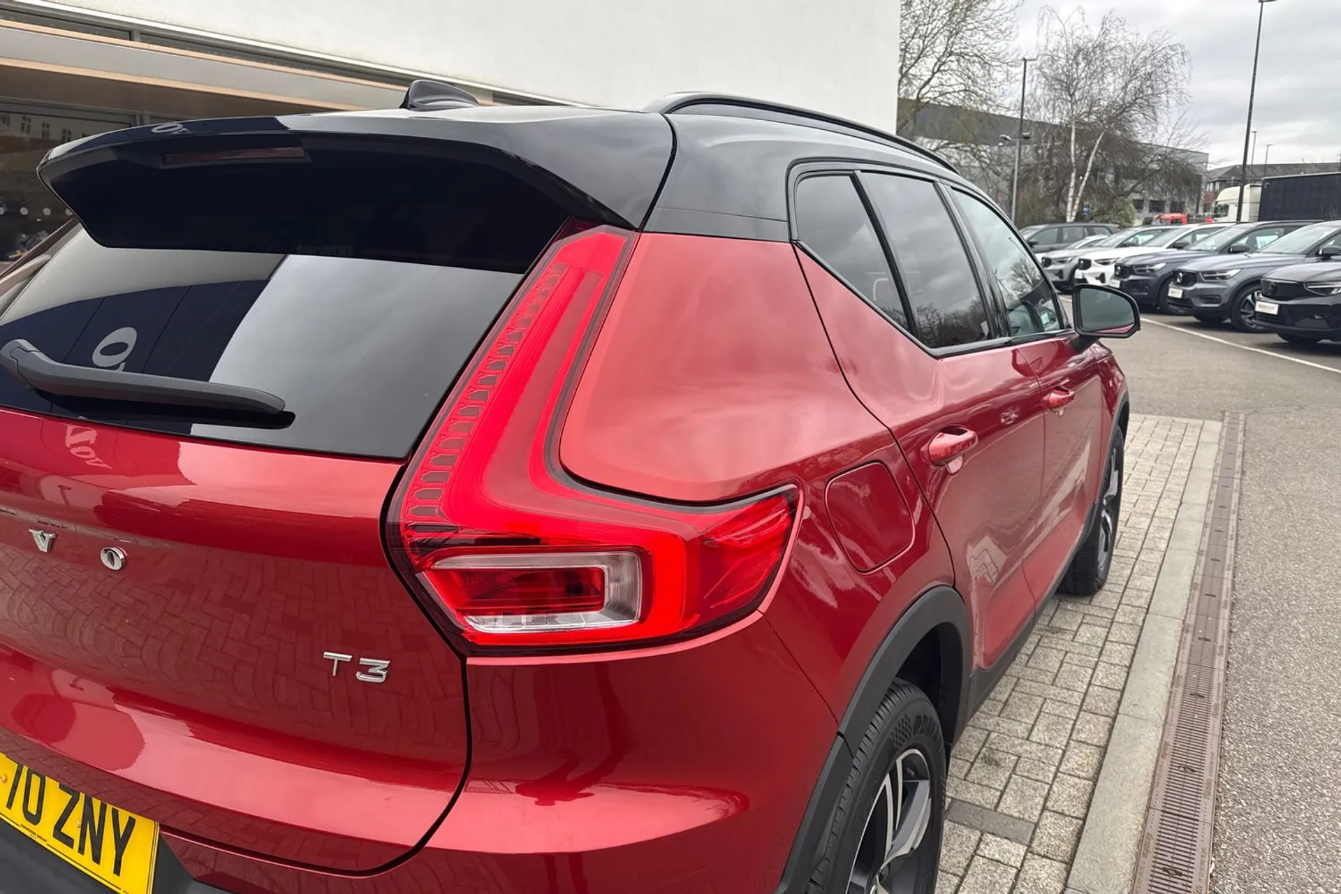Volvo XC40 thumbnail image number 15