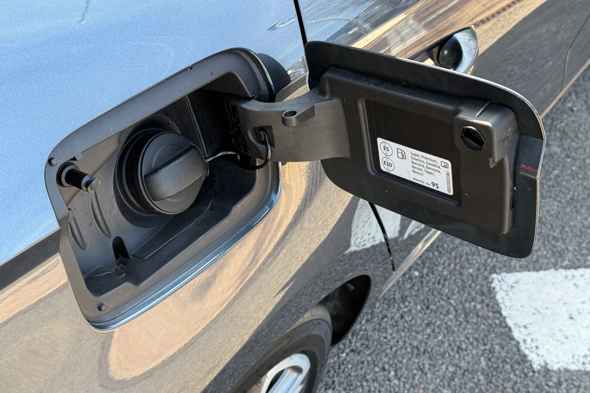 SEAT IBIZA thumbnail image number 27