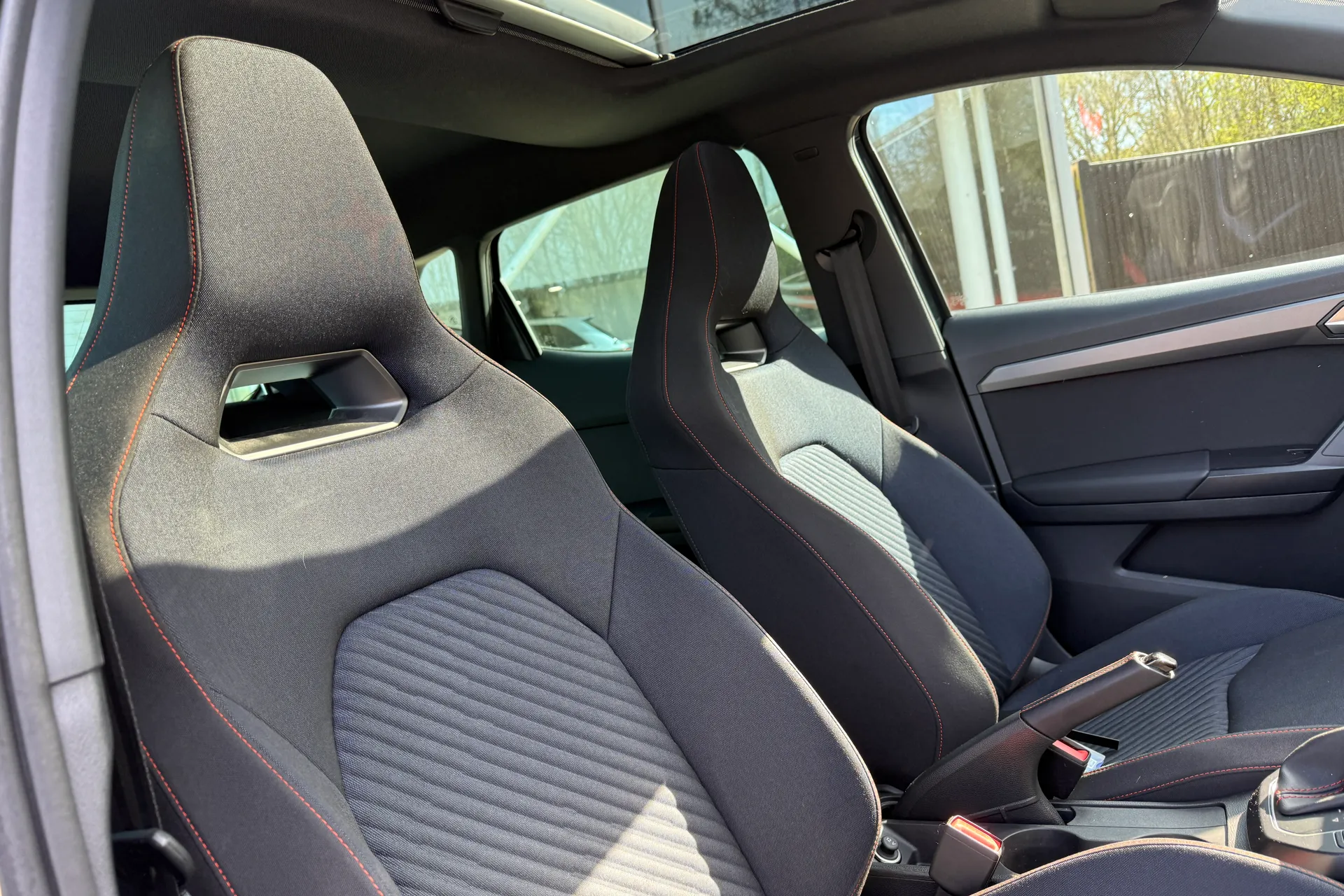 SEAT IBIZA thumbnail image number 23