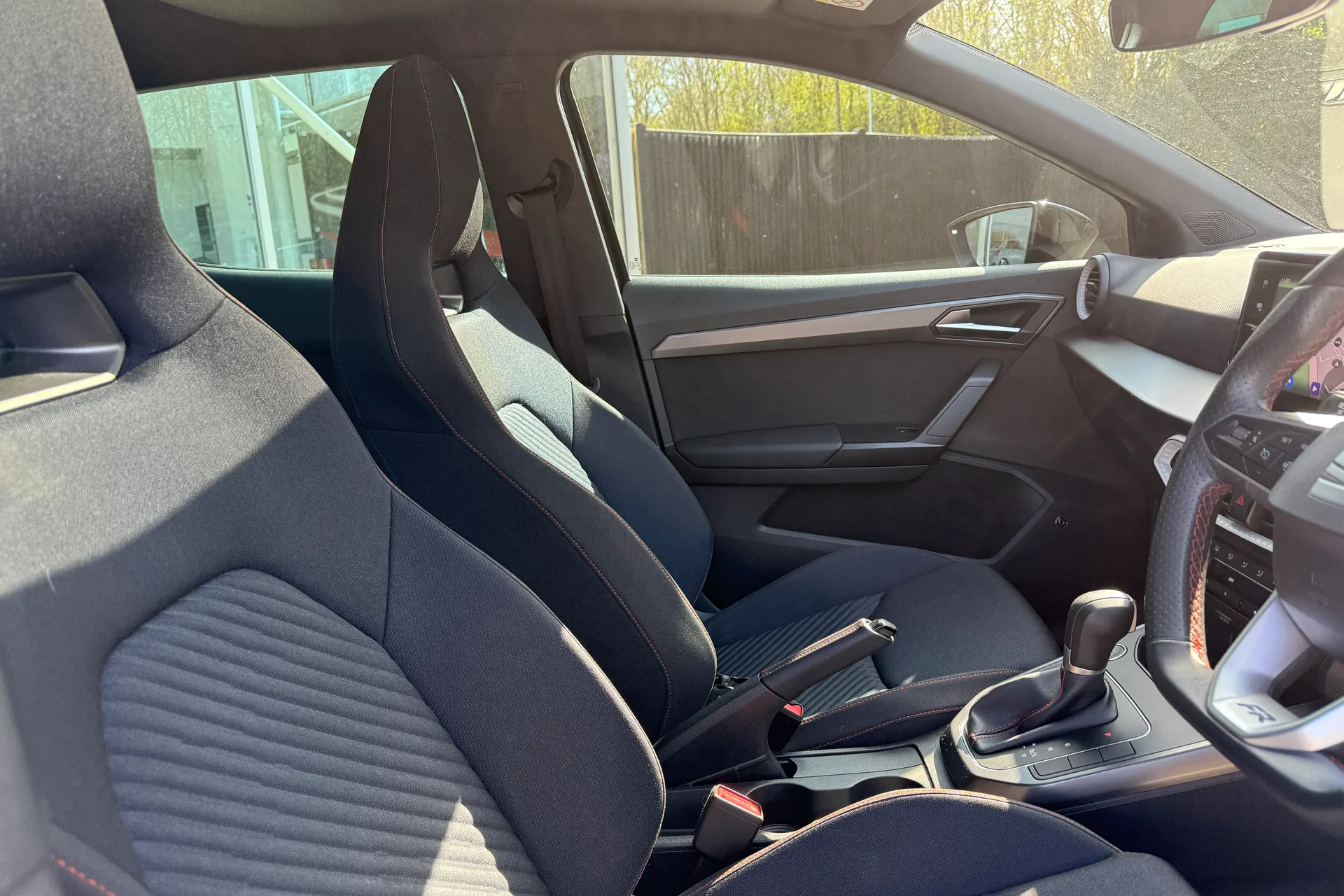 SEAT IBIZA thumbnail image number 24