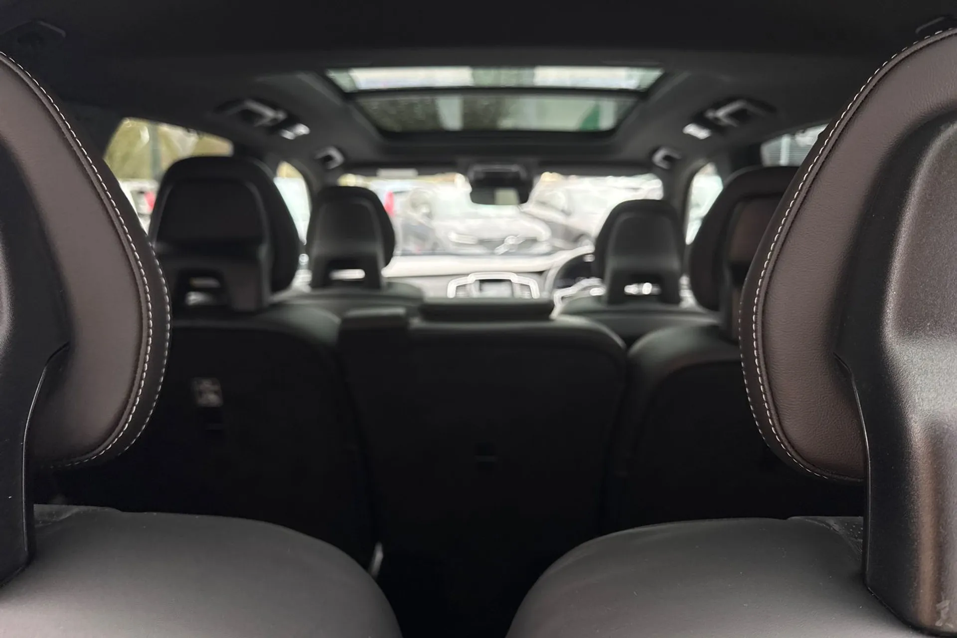 Volvo XC90 thumbnail image number 22