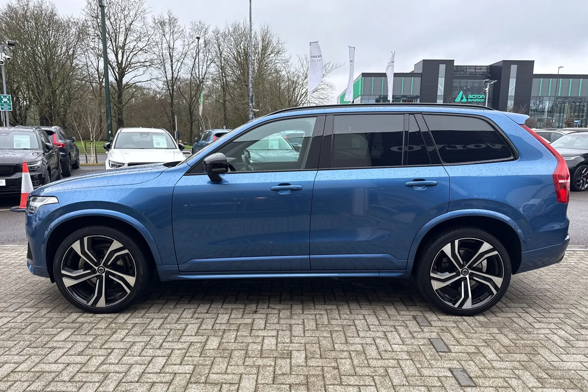 Volvo XC90 thumbnail image number 11