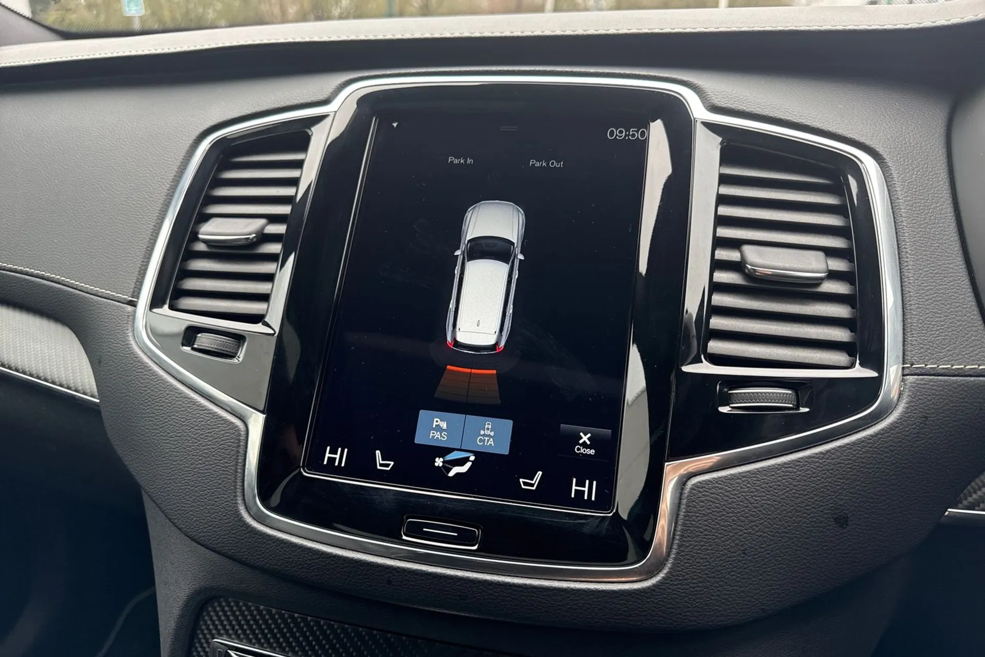 Volvo XC90 thumbnail image number 38