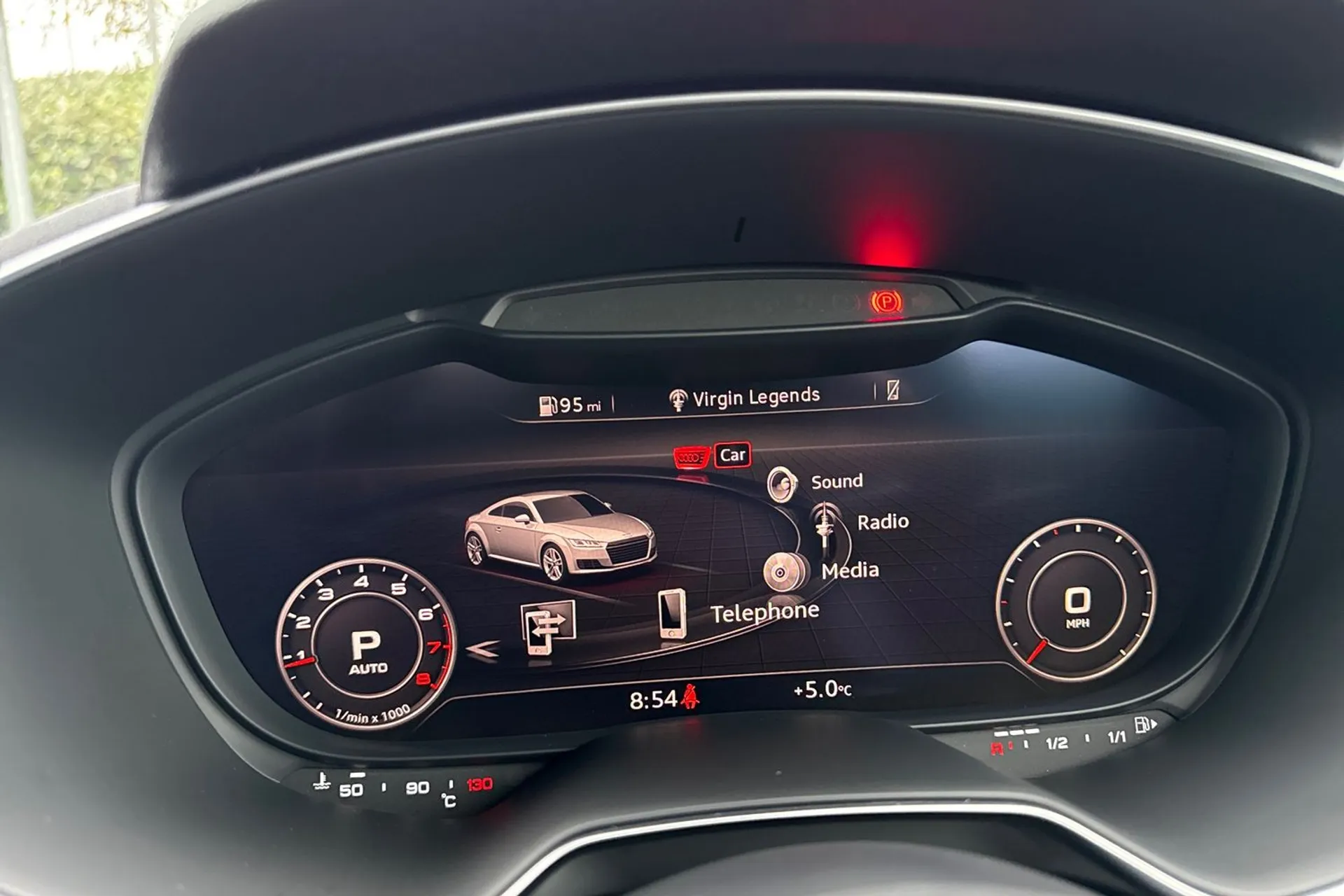 Audi TT thumbnail image number 4