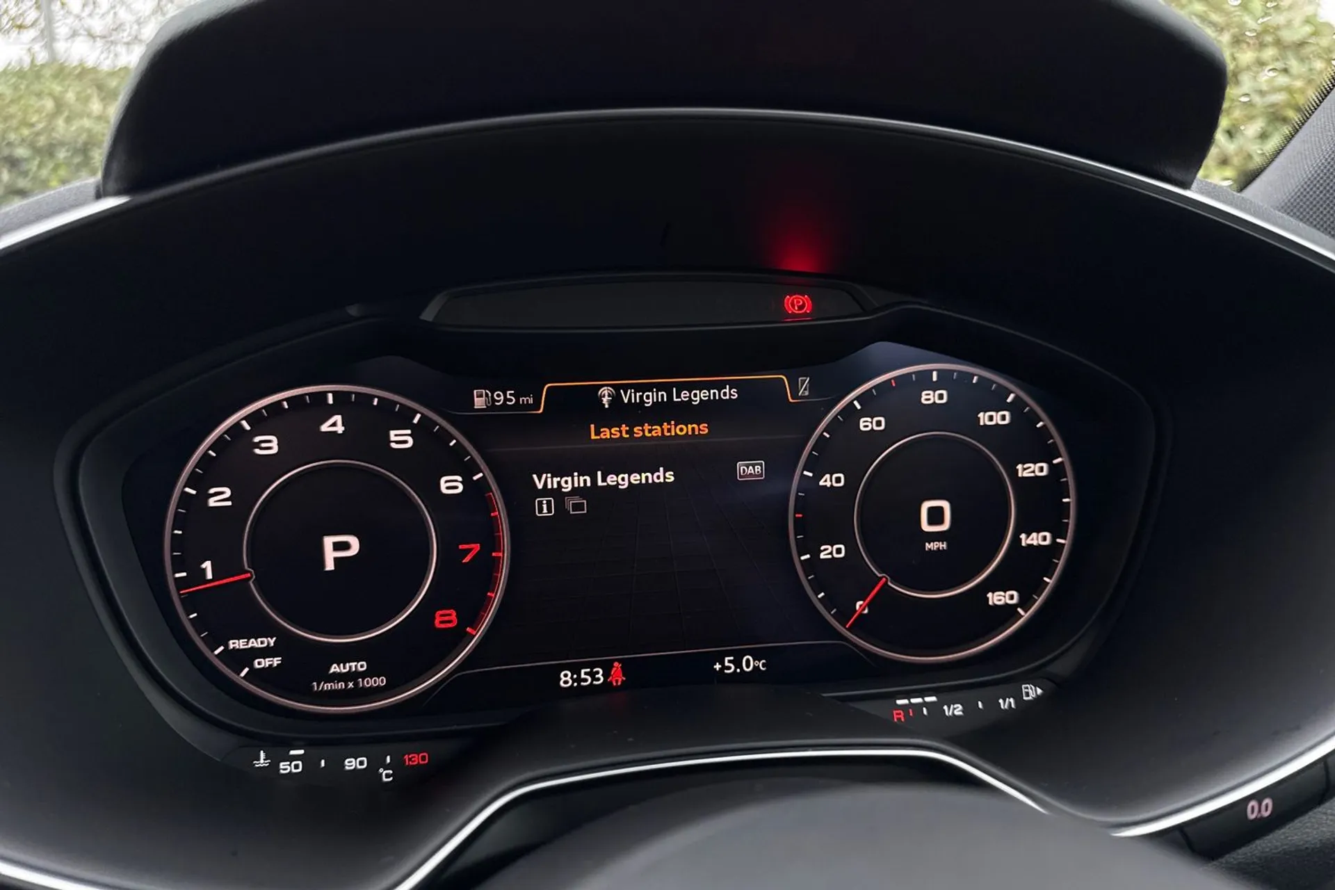 Audi TT thumbnail image number 39