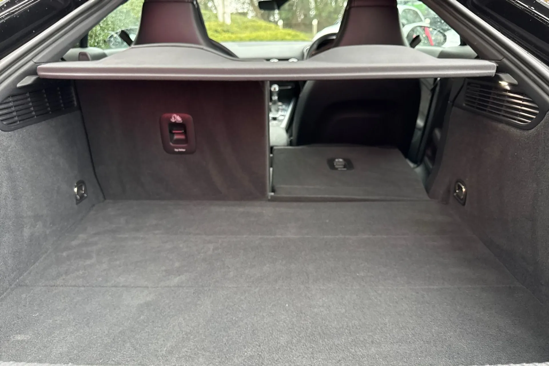 Audi TT thumbnail image number 35