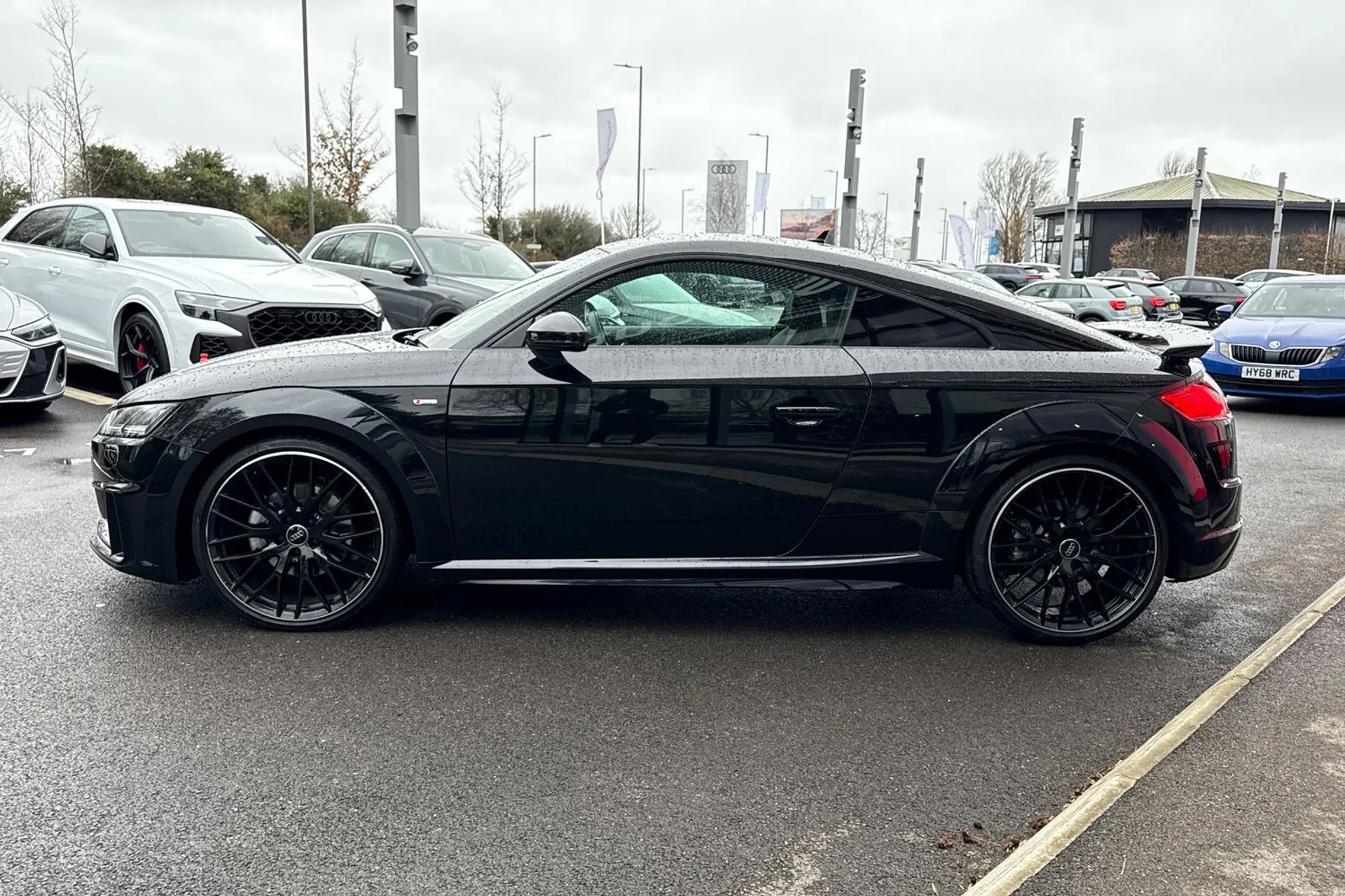 Audi TT thumbnail image number 20