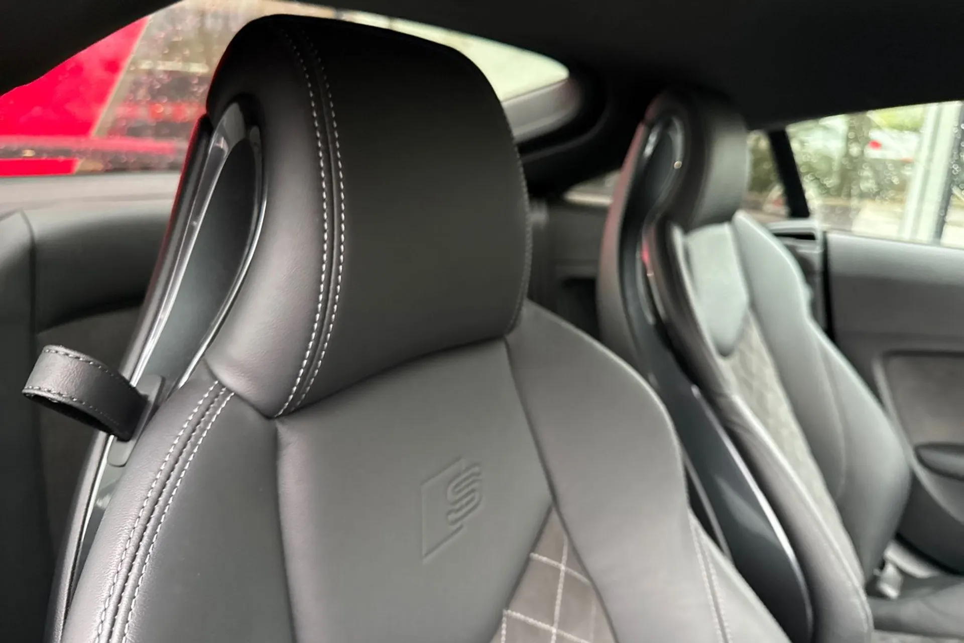 Audi TT thumbnail image number 28