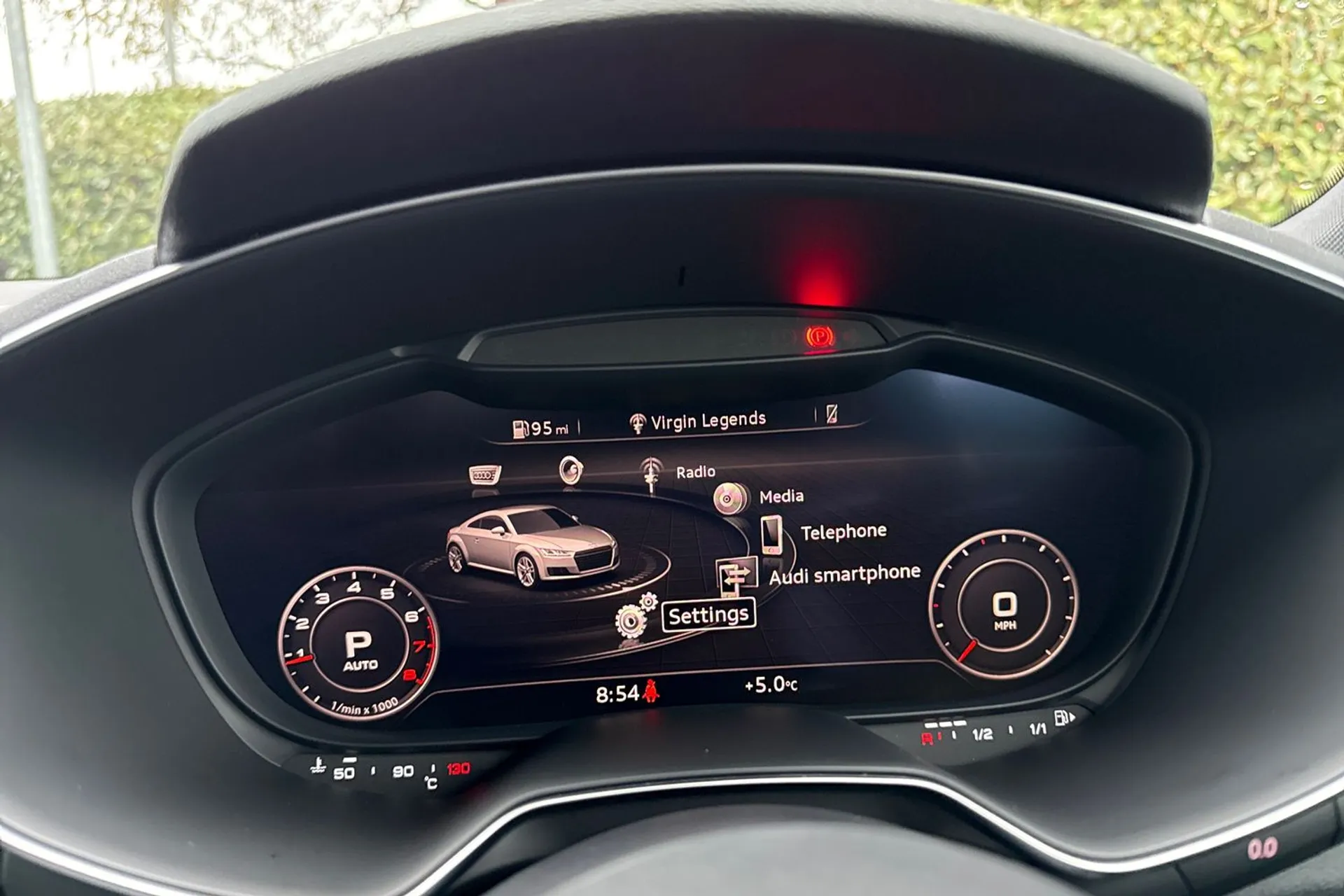 Audi TT thumbnail image number 14