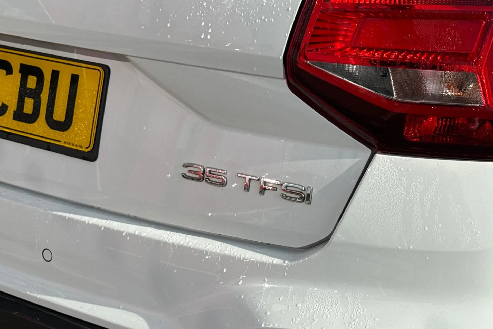 Audi Q2 thumbnail image number 27