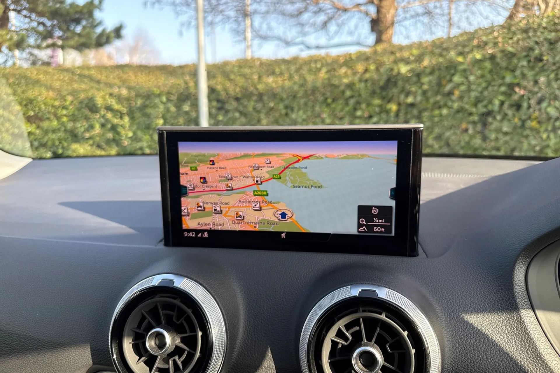 Audi Q2 thumbnail image number 4