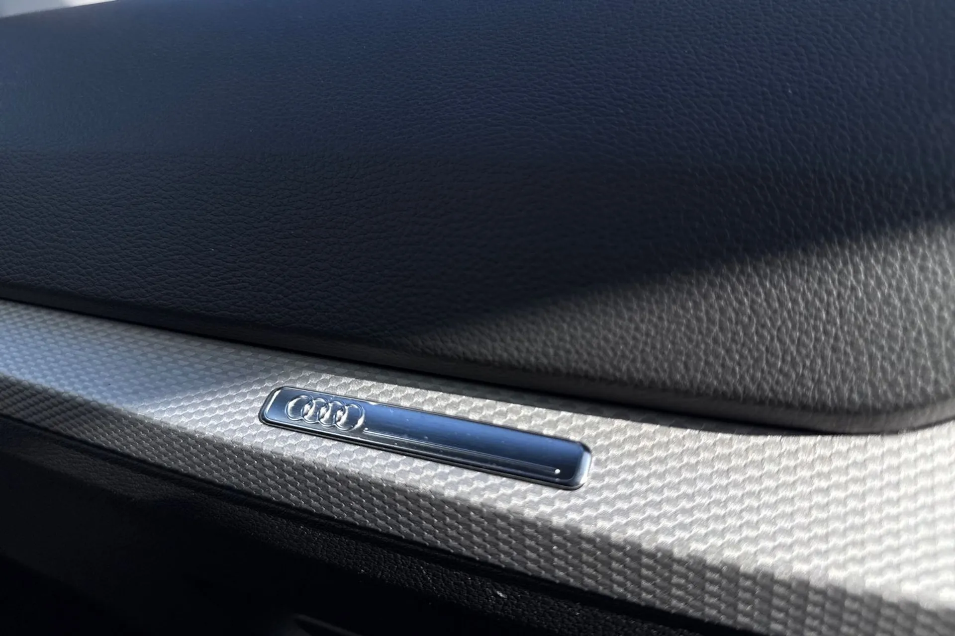 Audi Q2 thumbnail image number 47