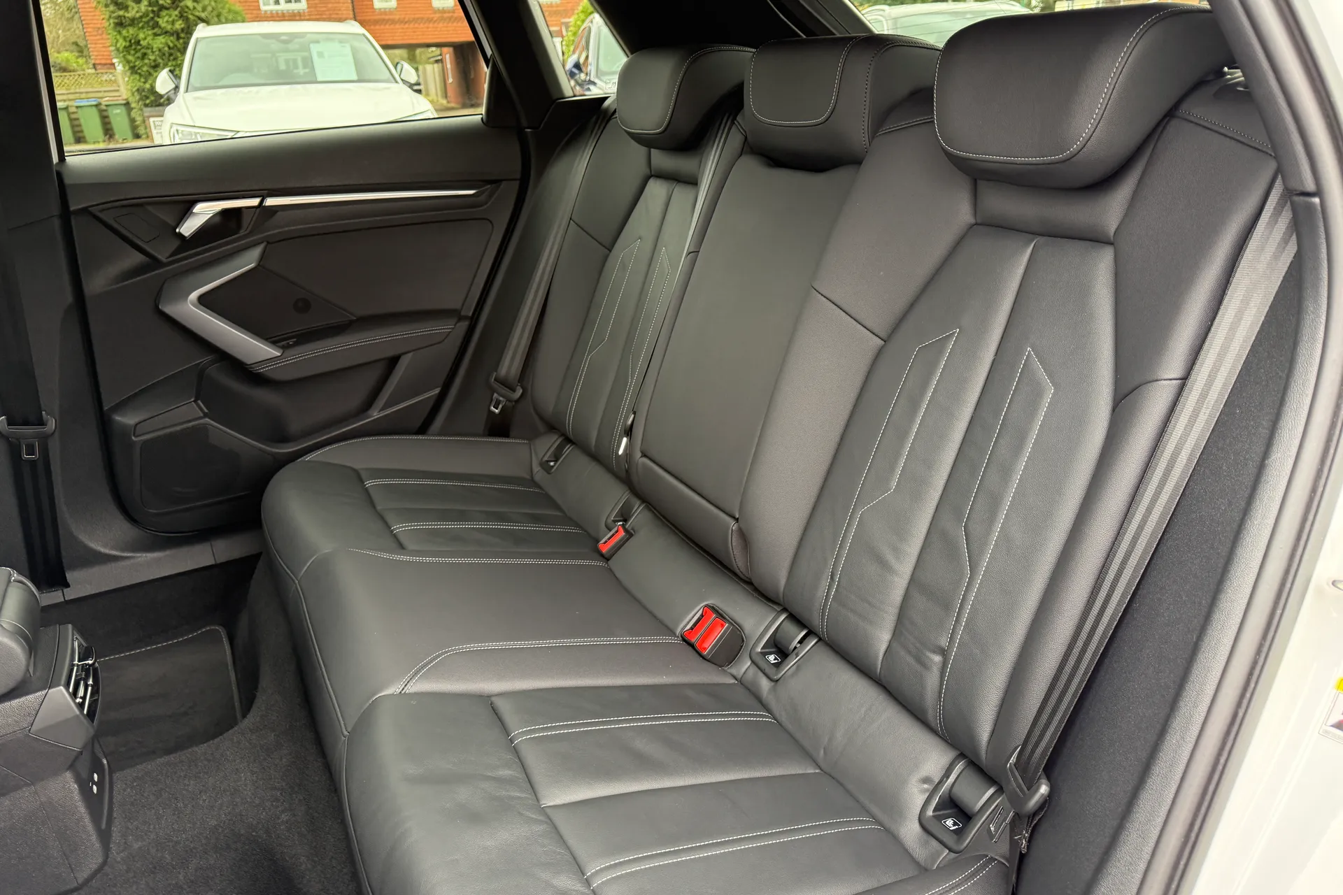 Audi A3 thumbnail image number 44