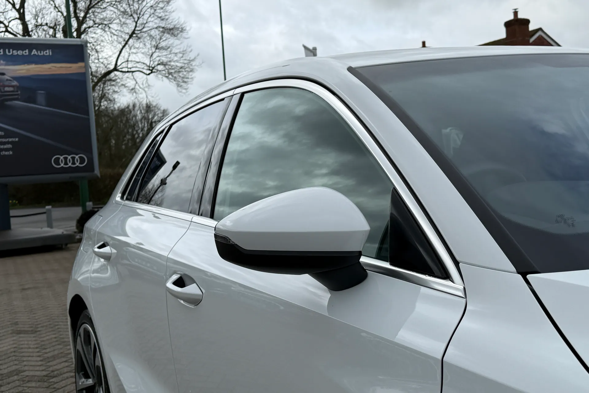 Audi A3 thumbnail image number 51