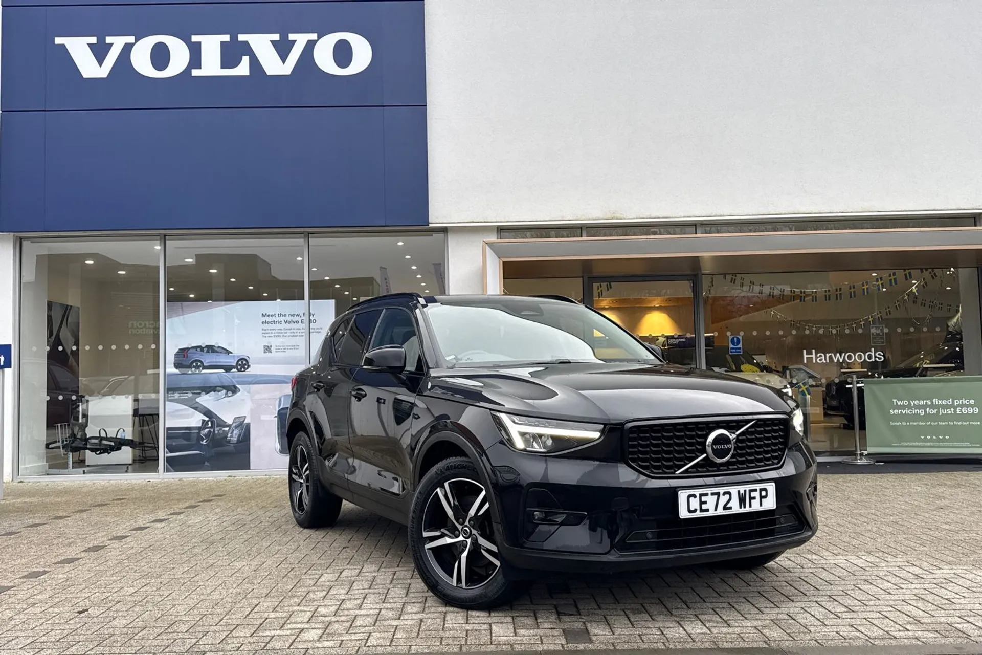 Volvo XC40 focused image