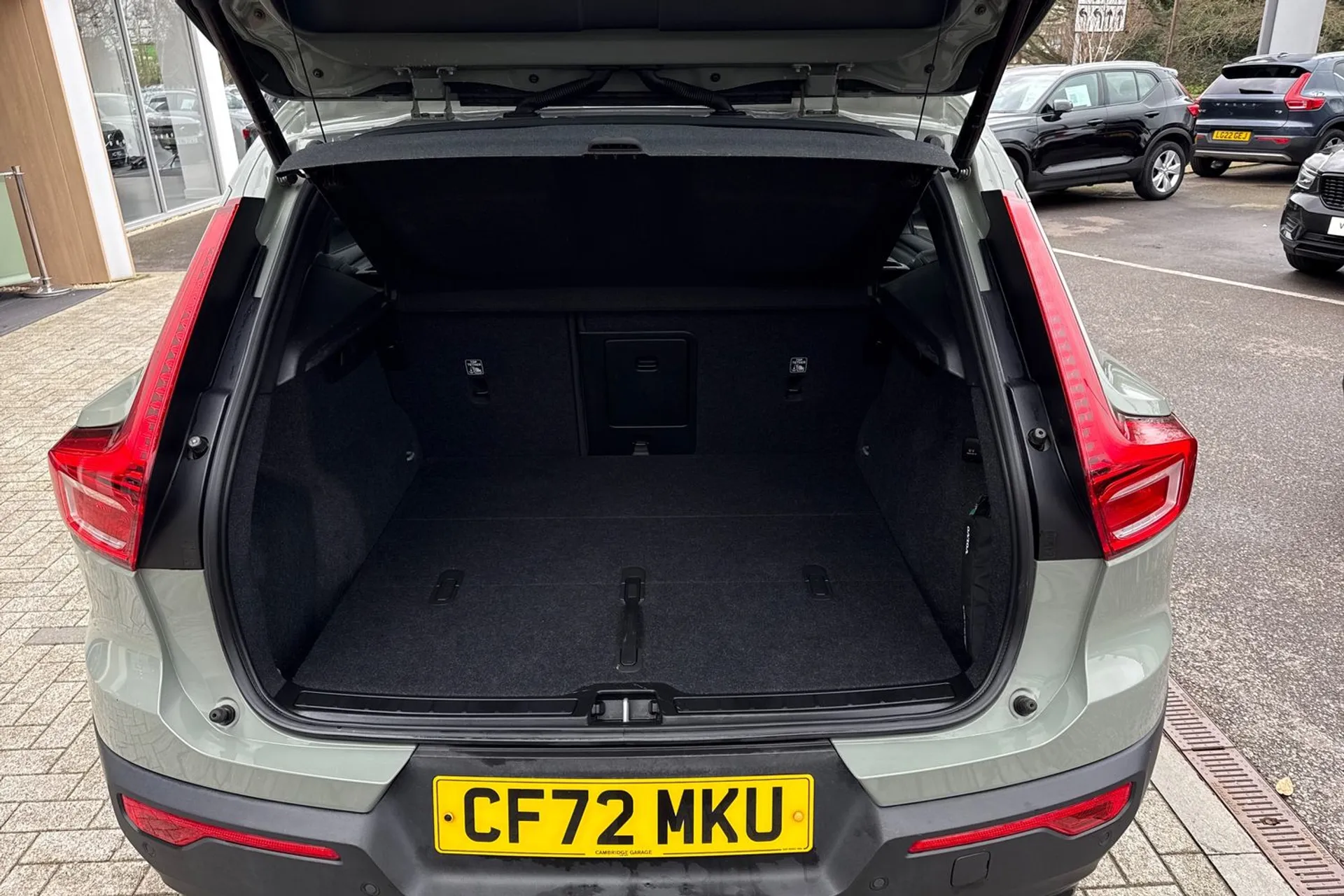 Volvo XC40 thumbnail image number 20