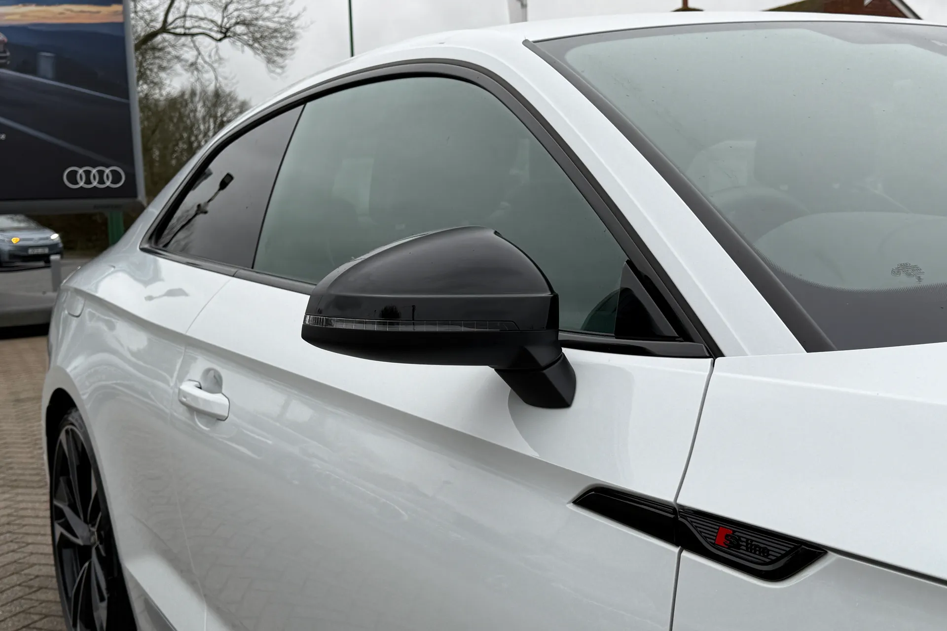 Audi A5 thumbnail image number 46